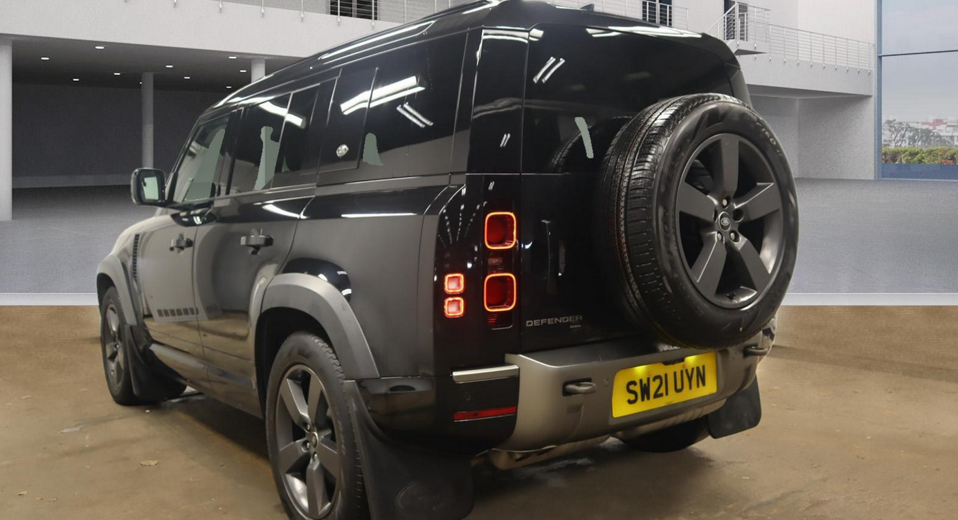 Image of Land Rover Defender 110 300X Dynamic HSE YOM - 2021