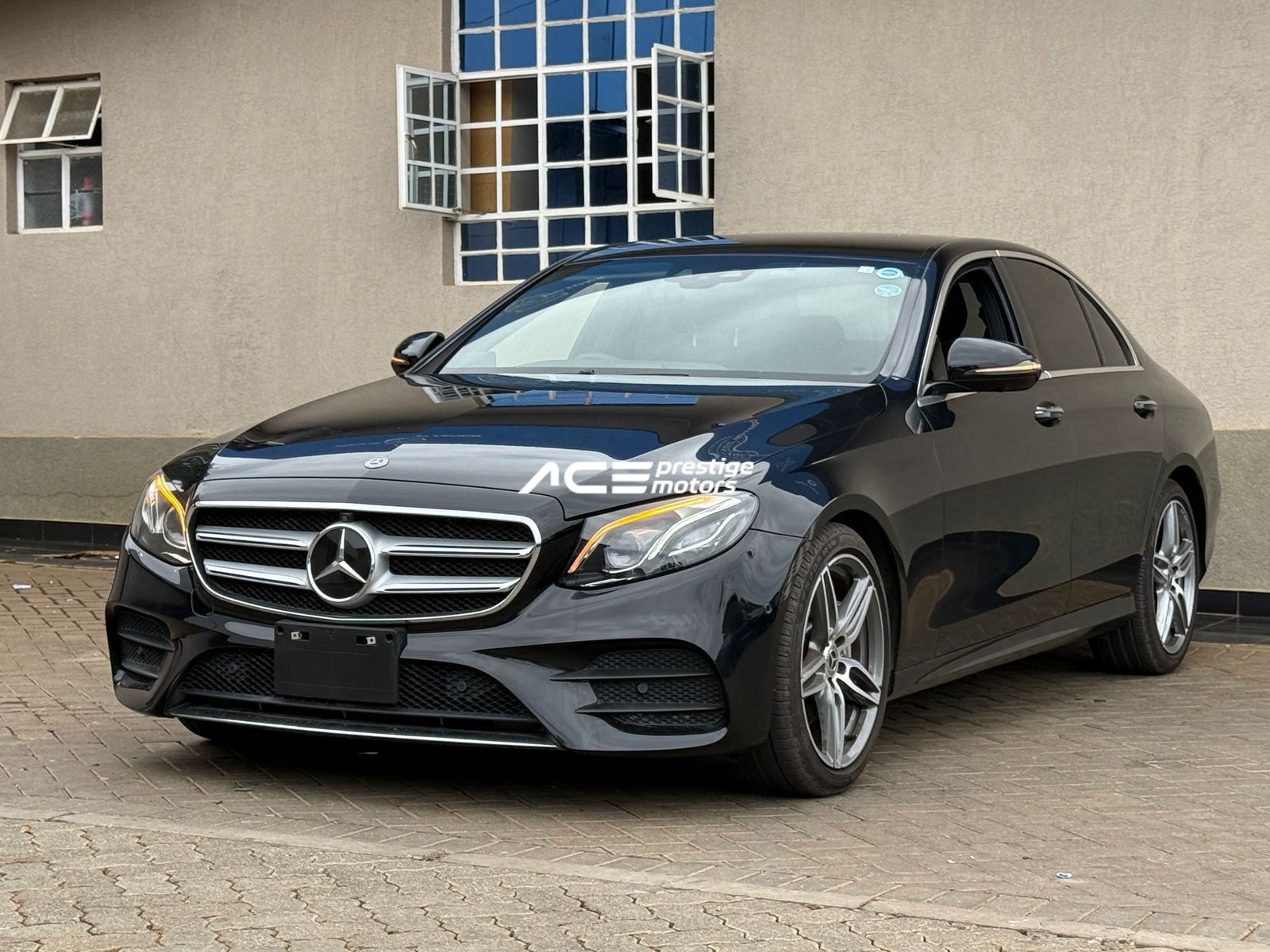 Image of Mercedes-Benz E250 YOM - 2018
