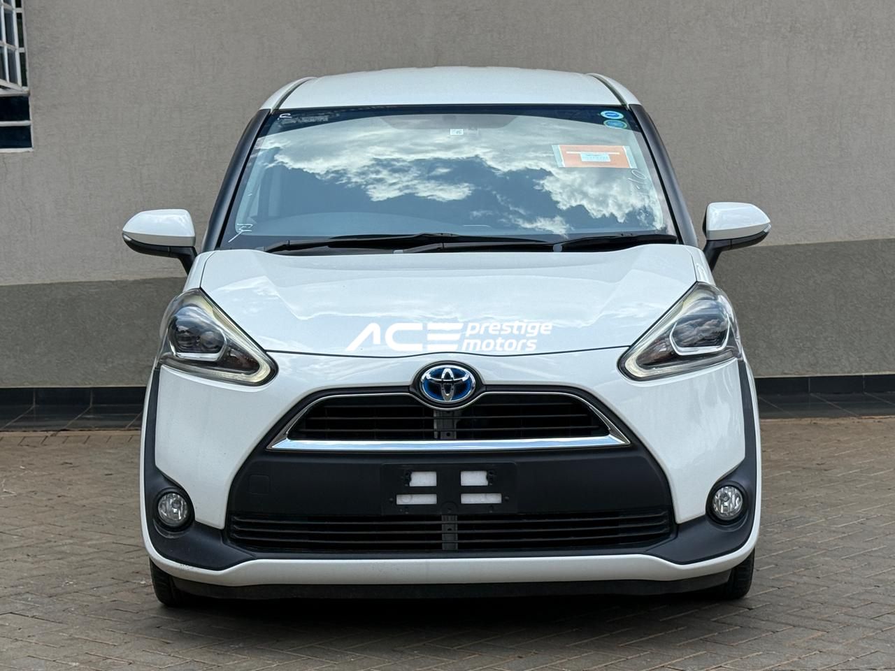 Image of Toyota Sienta Hybrid YOM - 2018