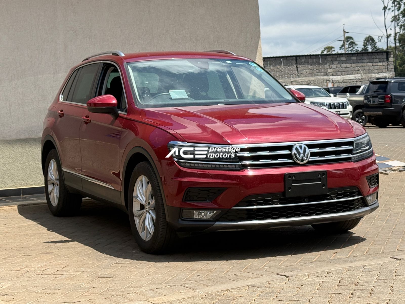 Image of Volkswagen Tiguan YOM - 2018