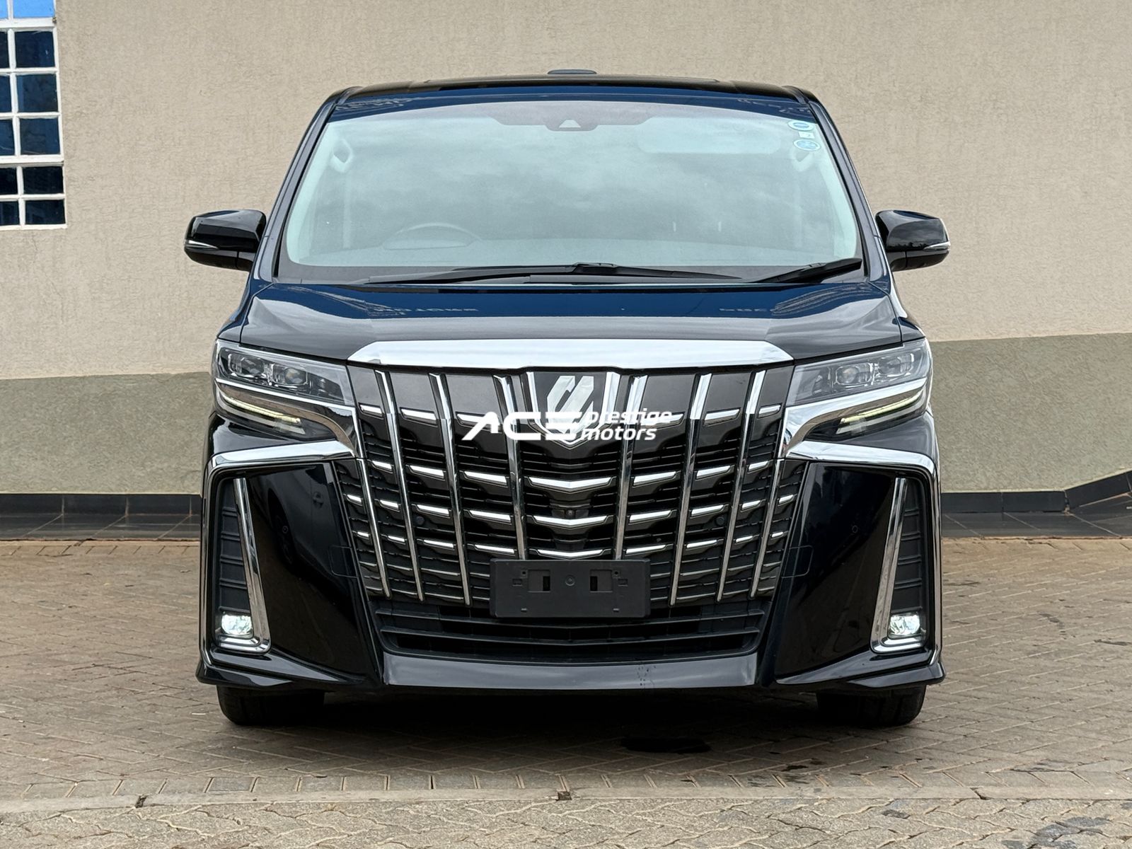 Image of Toyota Alphard YOM - 2018