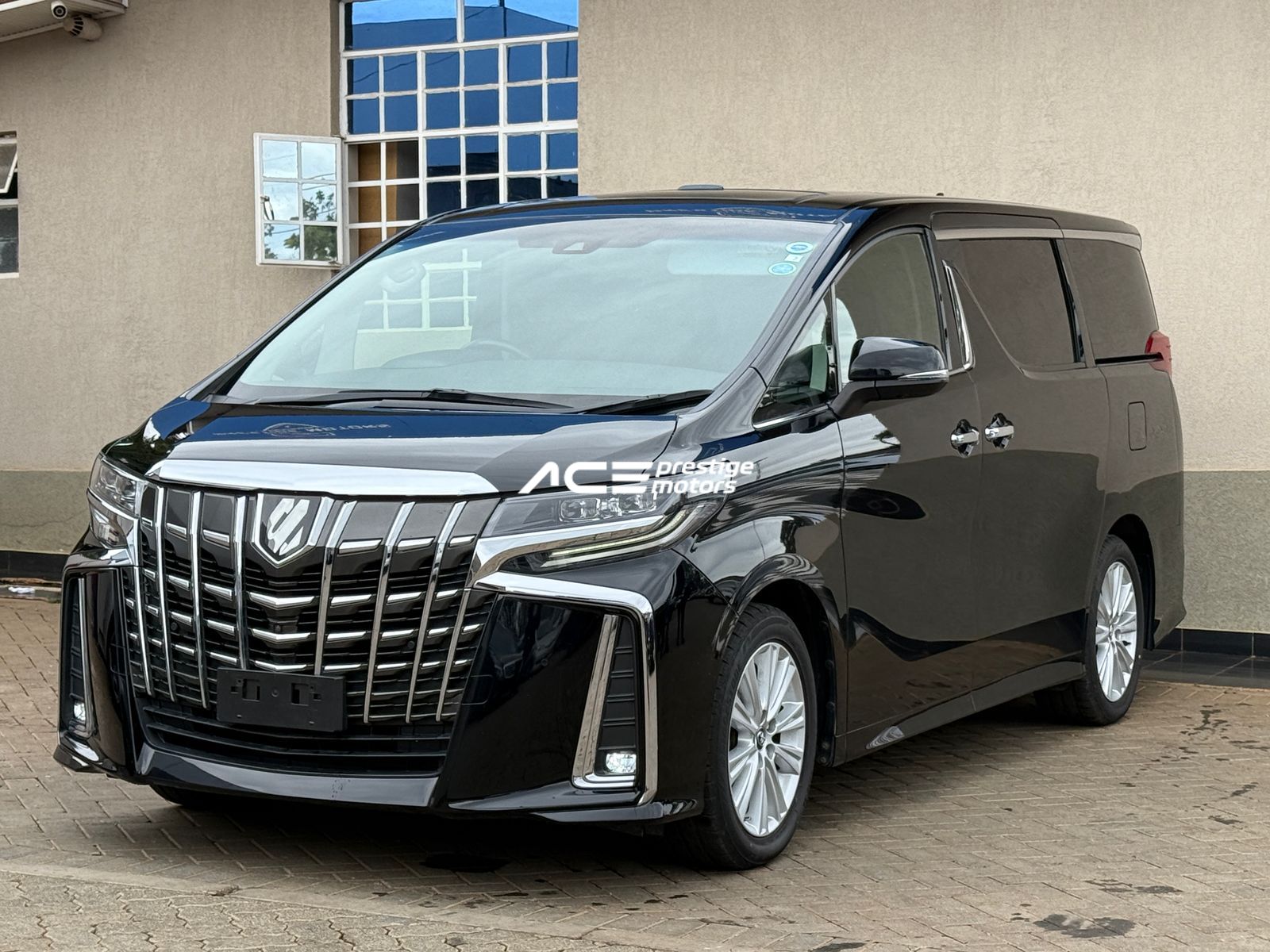 Image of Toyota Alphard YOM - 2018