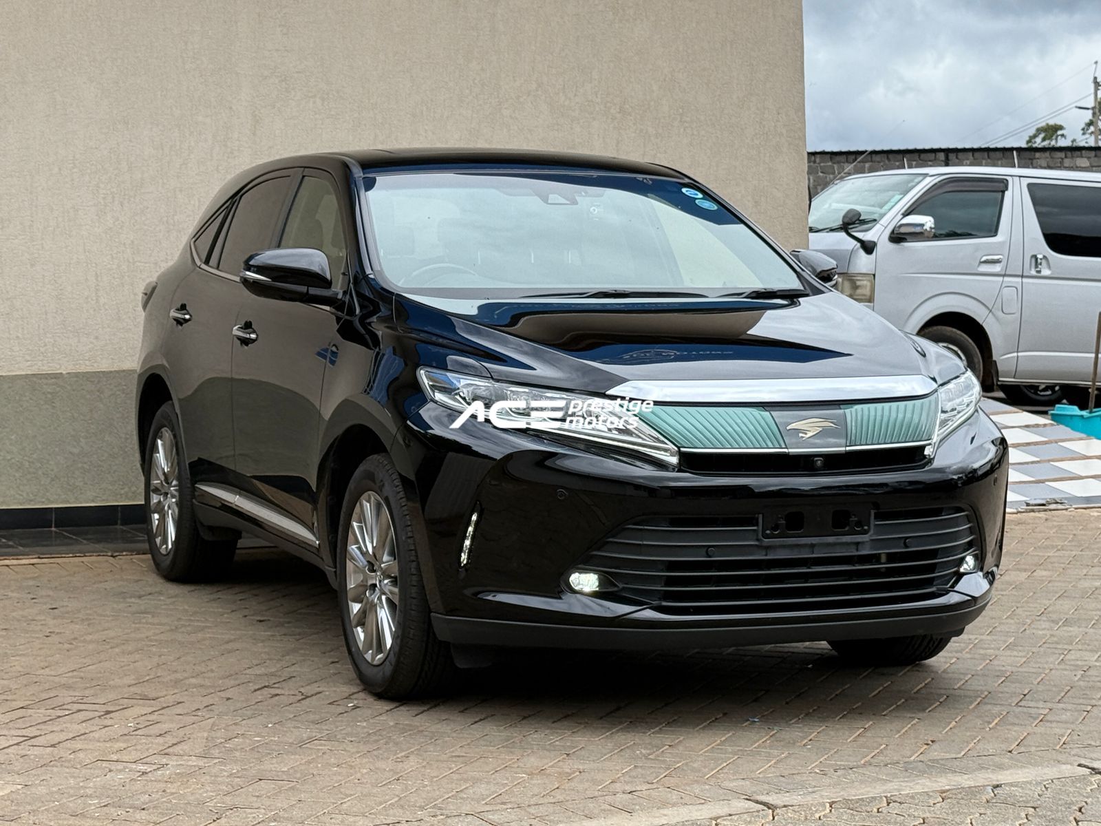 Image of Toyota Harrier YOM - 2019