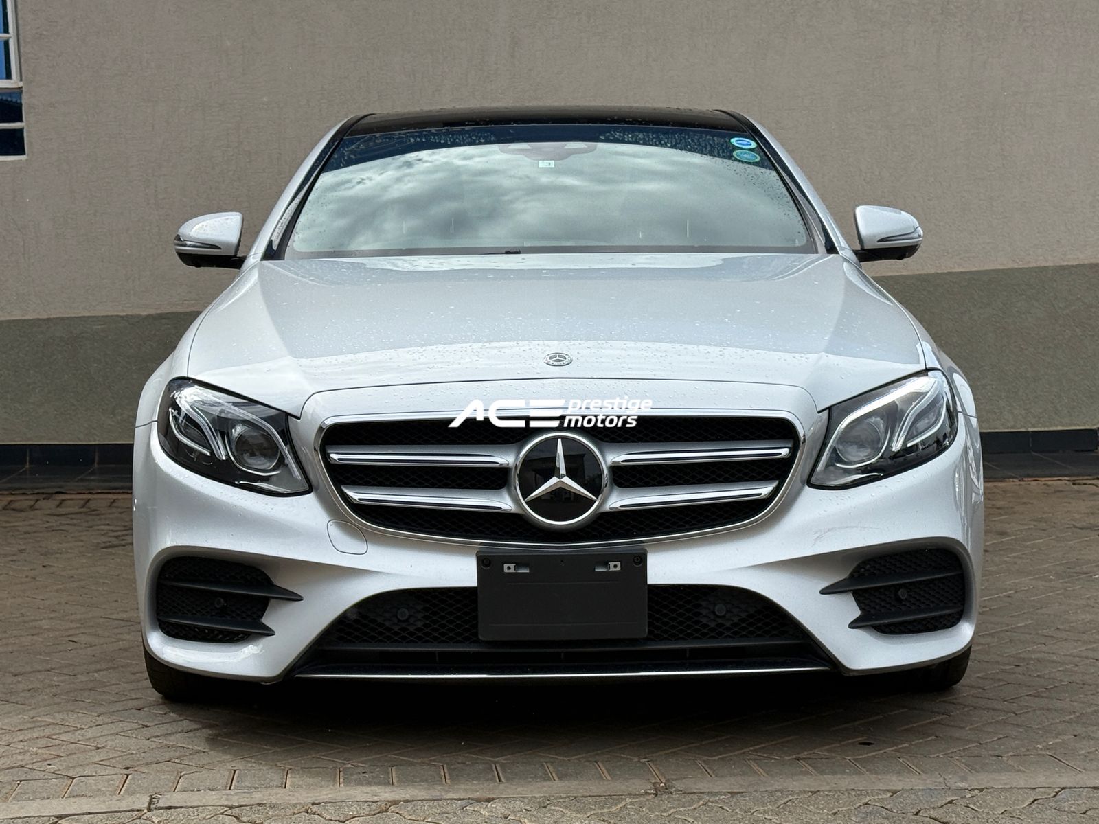 Image of Mercedes-Benz E200 YOM - 2018