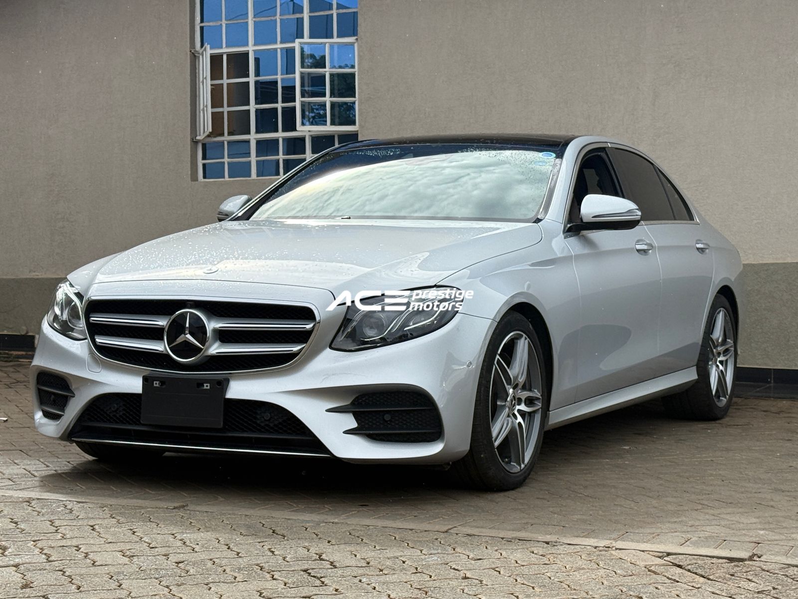 Image of Mercedes-Benz E200 YOM - 2018