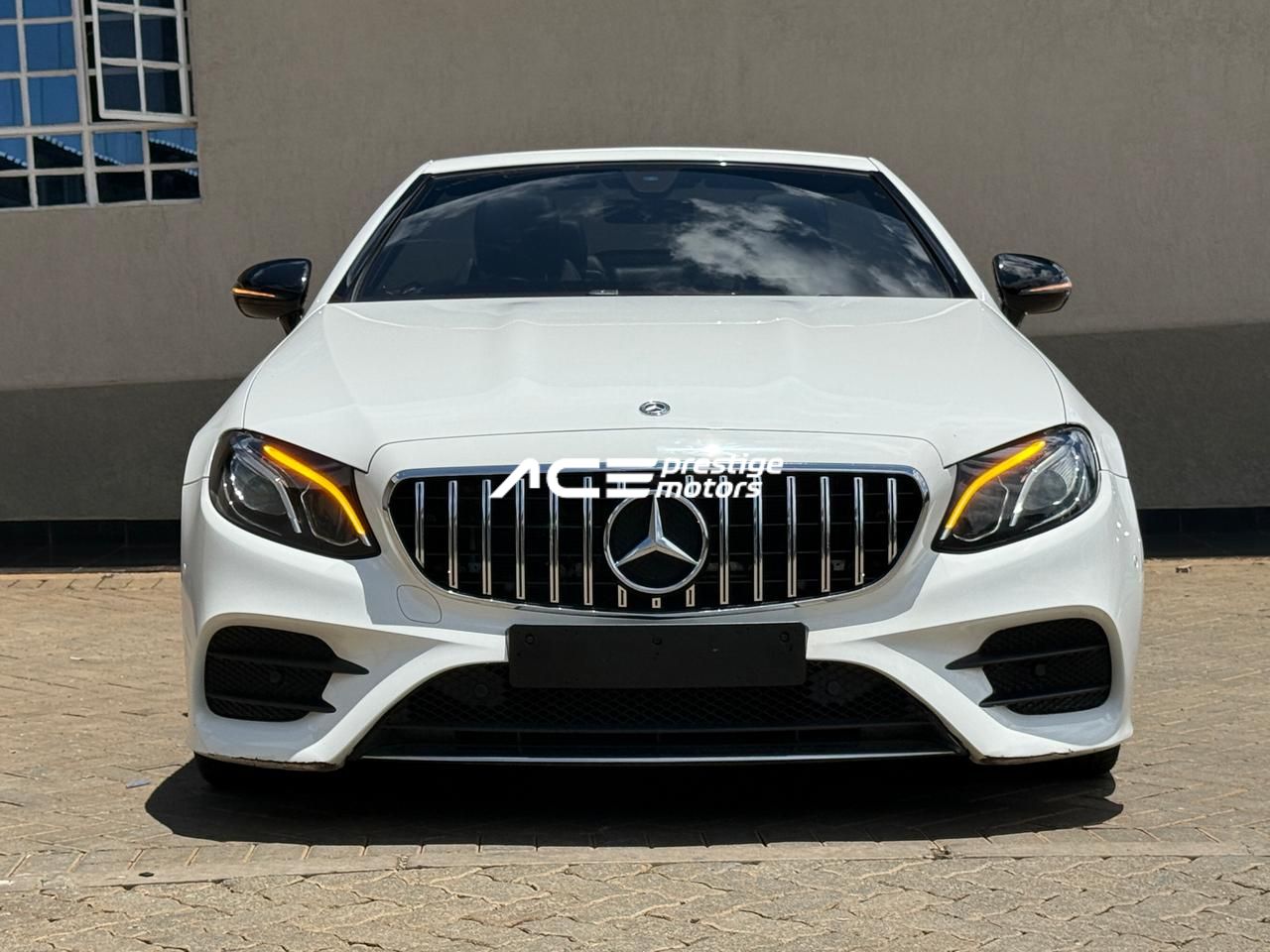 Image of Mercedes-Benz E400 AMG Line Cabriolet YOM - 2019
