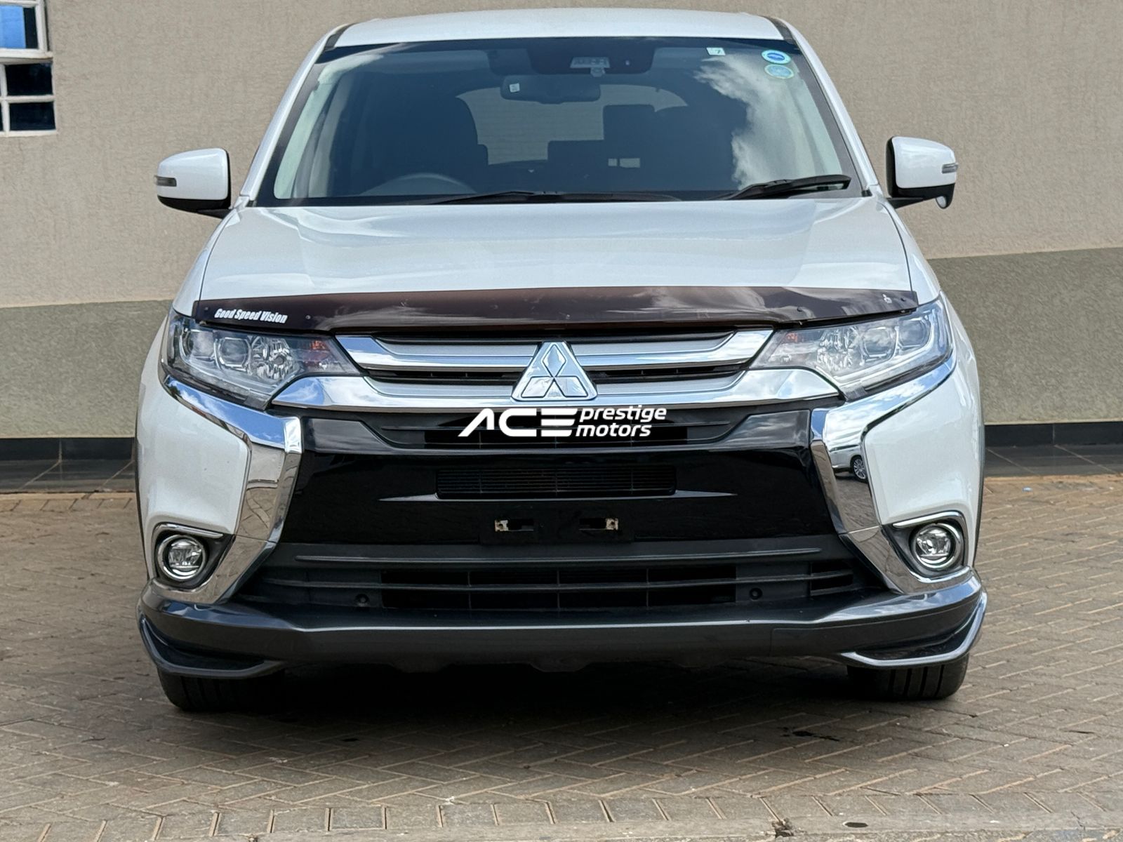 Image of Mitsubishi Outlander YOM - 2018