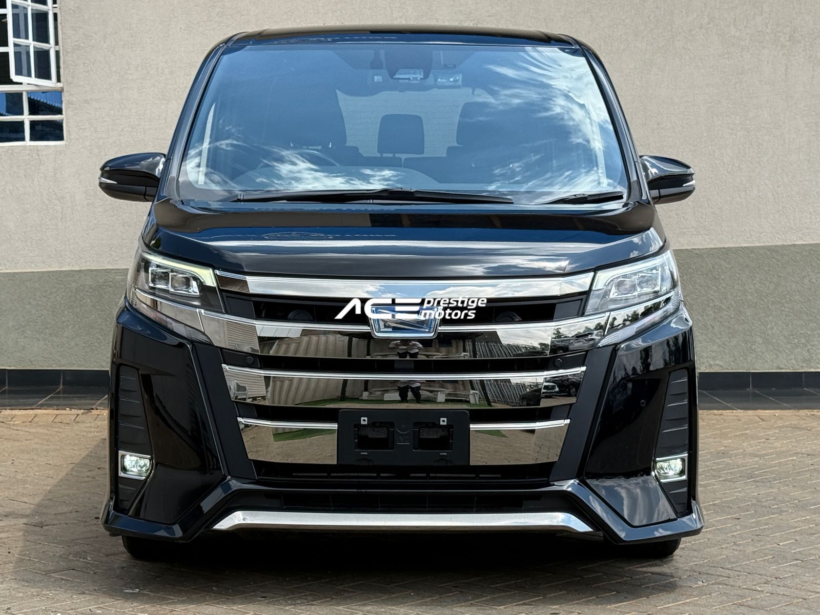 Image of Toyota Noah Hybrid YOM - 2019