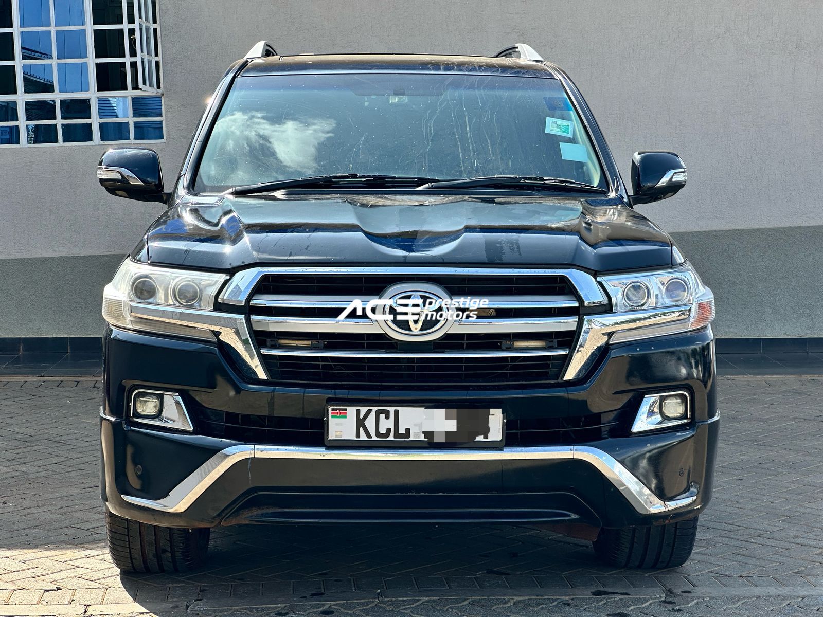 Image of Toyota Land Cruiser LC200 ZX YOM - 2011