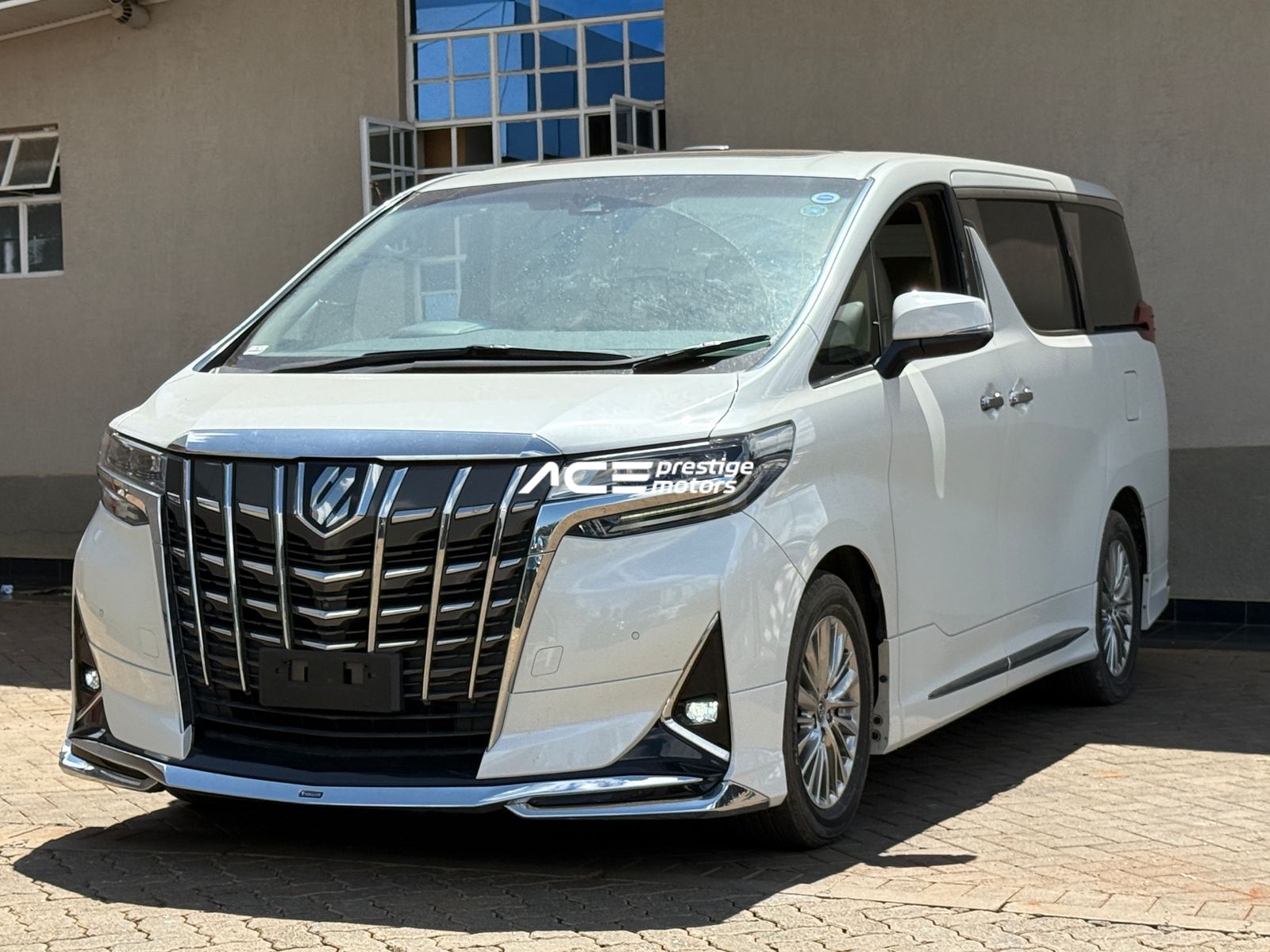 Image of  Toyota Alphard YOM - 2018