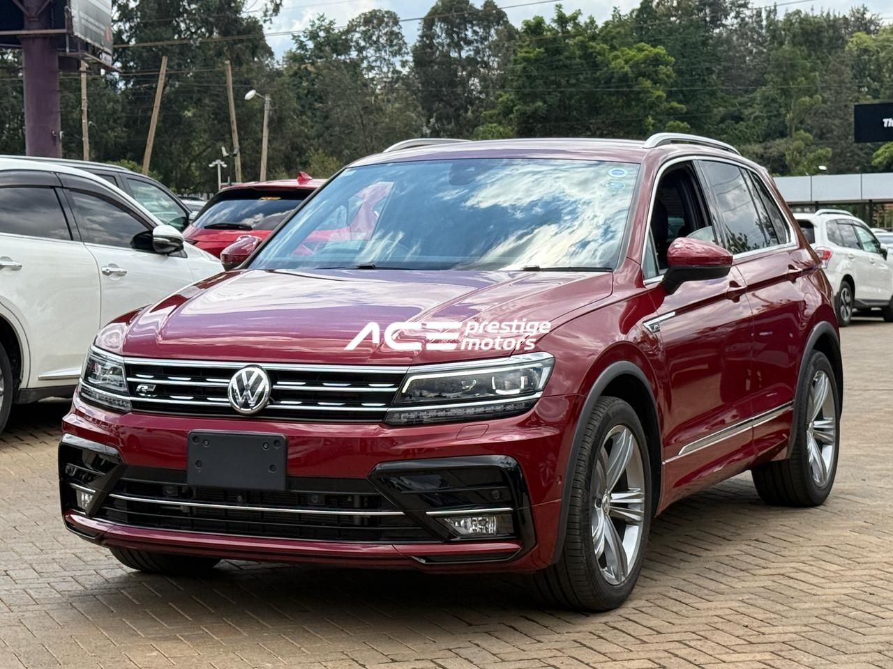 Image of Volkswagen Tiguan R-Line YOM - 2018
