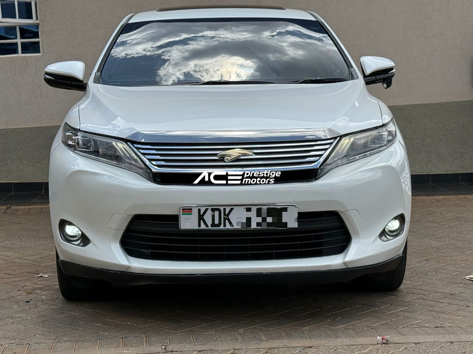 Image of Toyota Harrier YOM - 2015