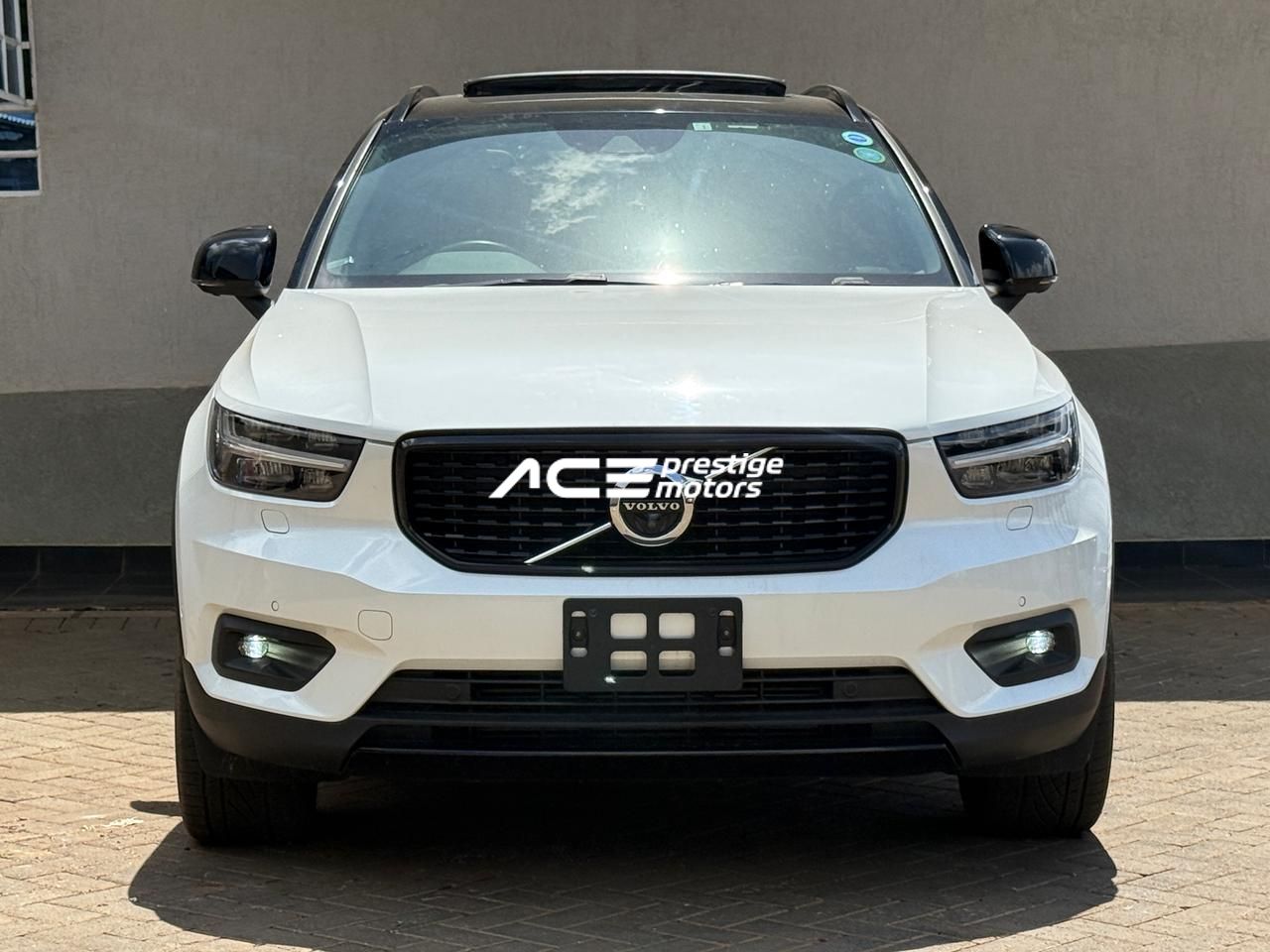 Image of  Volvo XC40 R-Design YOM - 2018