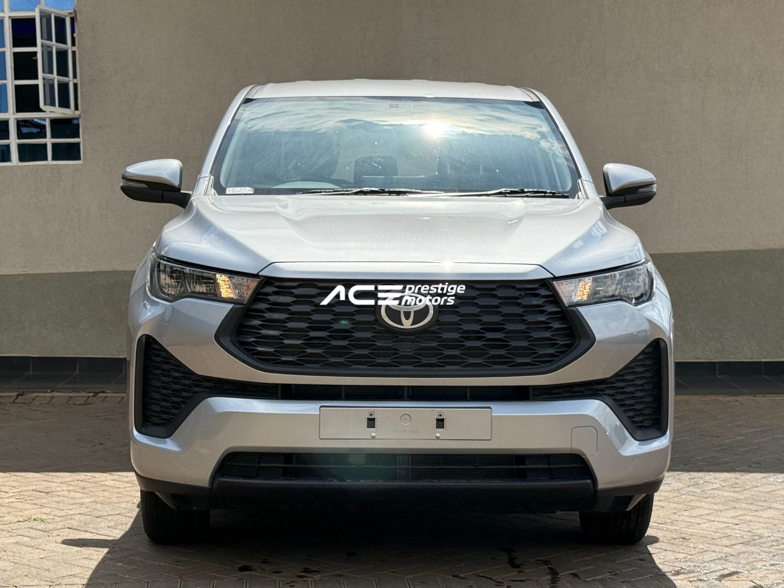 Image of Toyota Innova Hycross YOM - 2024