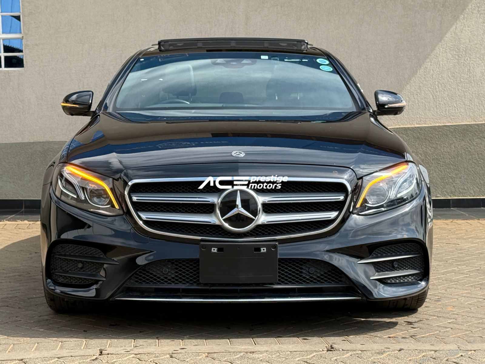 Image of Mercedes-Benz E200 YOM - 2018