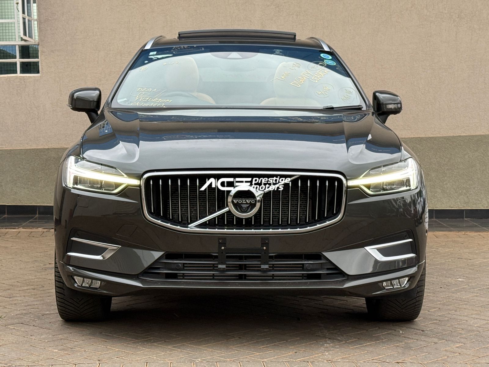 Image of Volvo XC60 T5 Inscription AWD YOM - 2018
