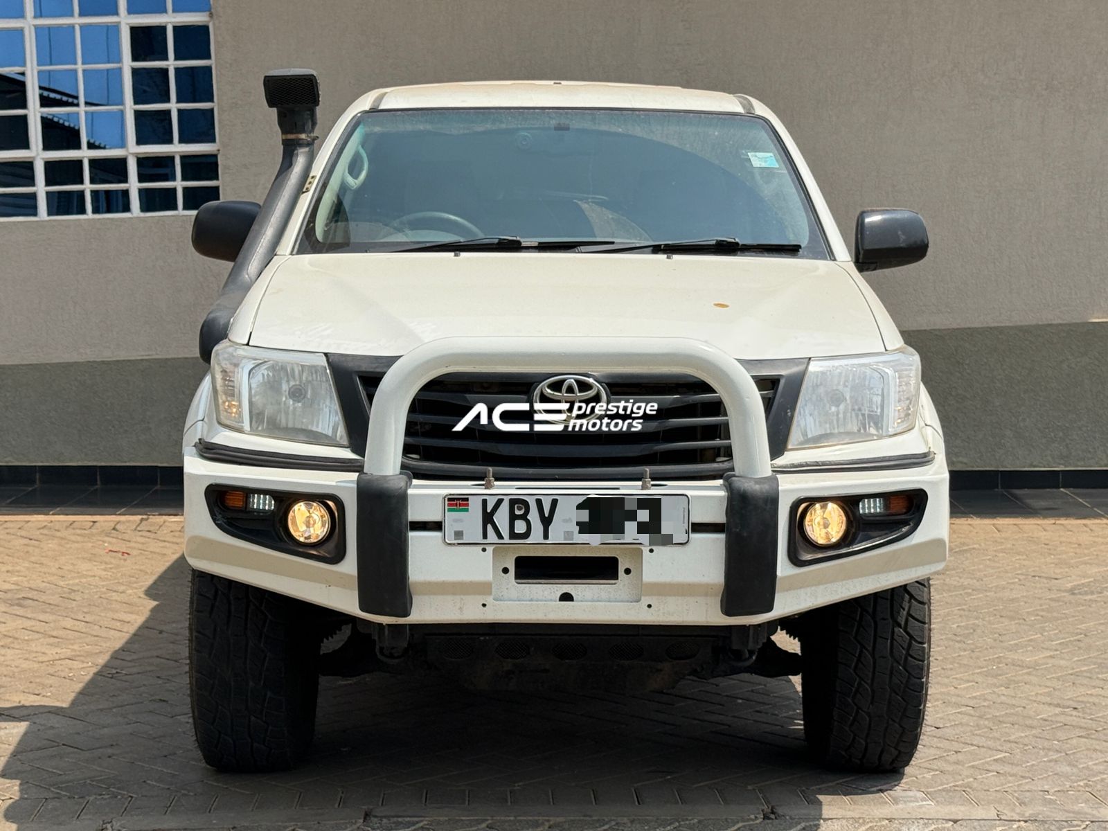 Image of Toyota Hilux YOM - 2013