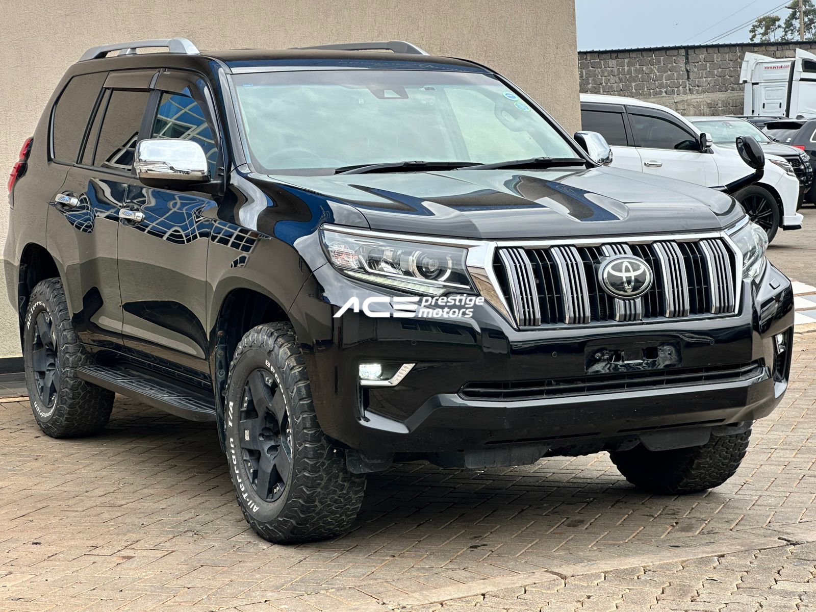 Image of Toyota Land Cruiser Prado TX YOM - 2018