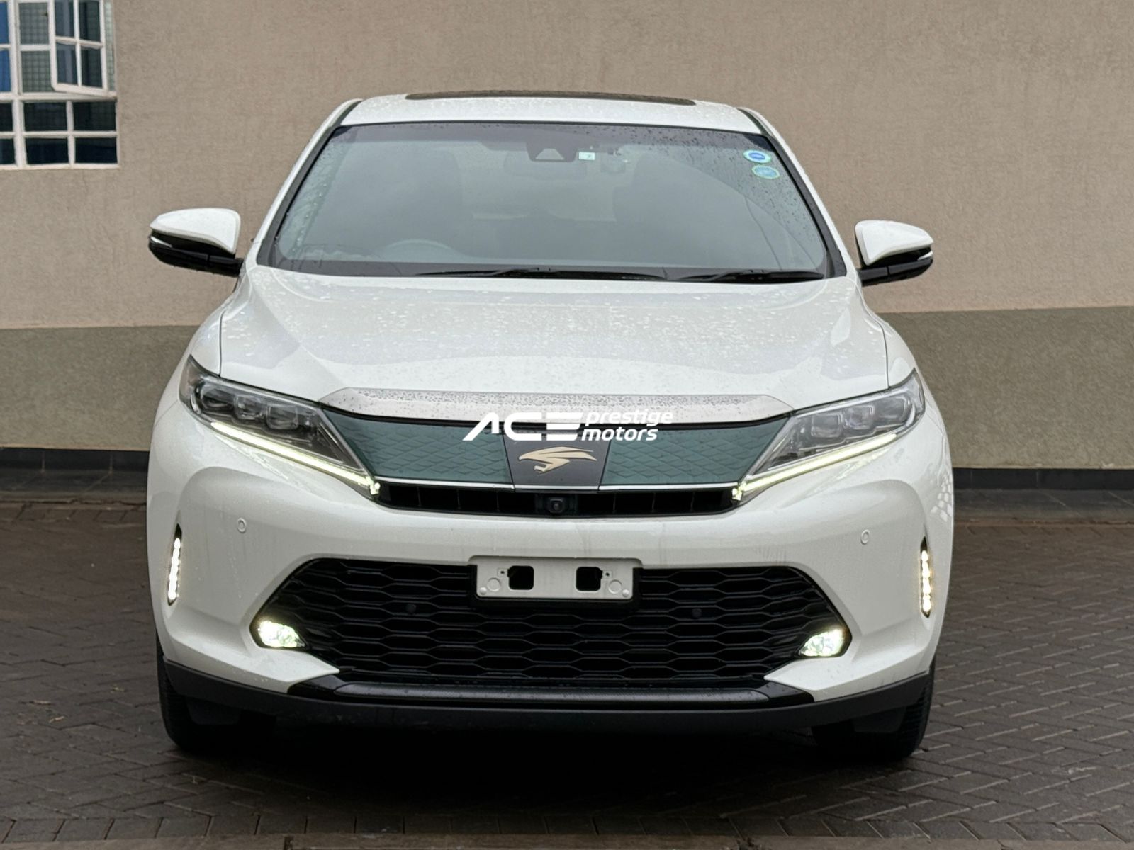 Image of Toyota Harrier Turbo YOM - 2018