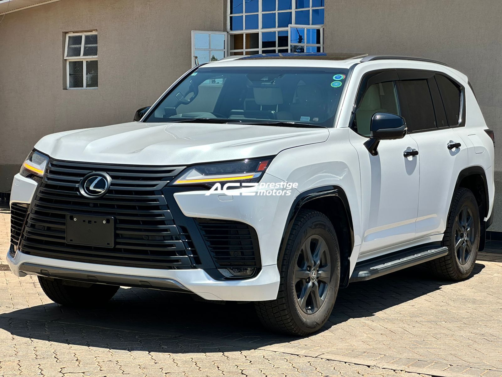 Image of Lexus LX600 YOM - 2022