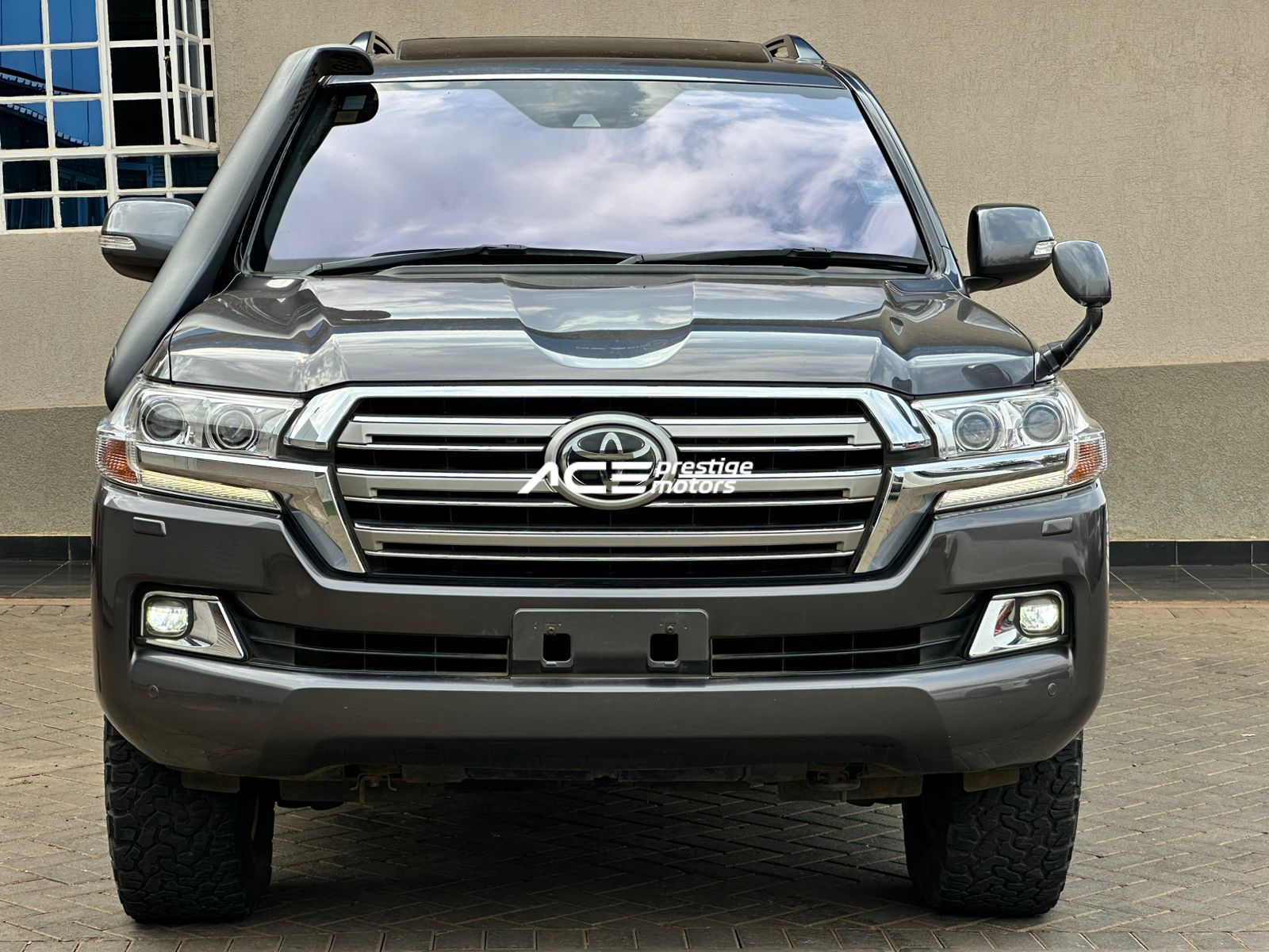 Image of Toyota Land Cruiser LC200 AGX YOM - 2017