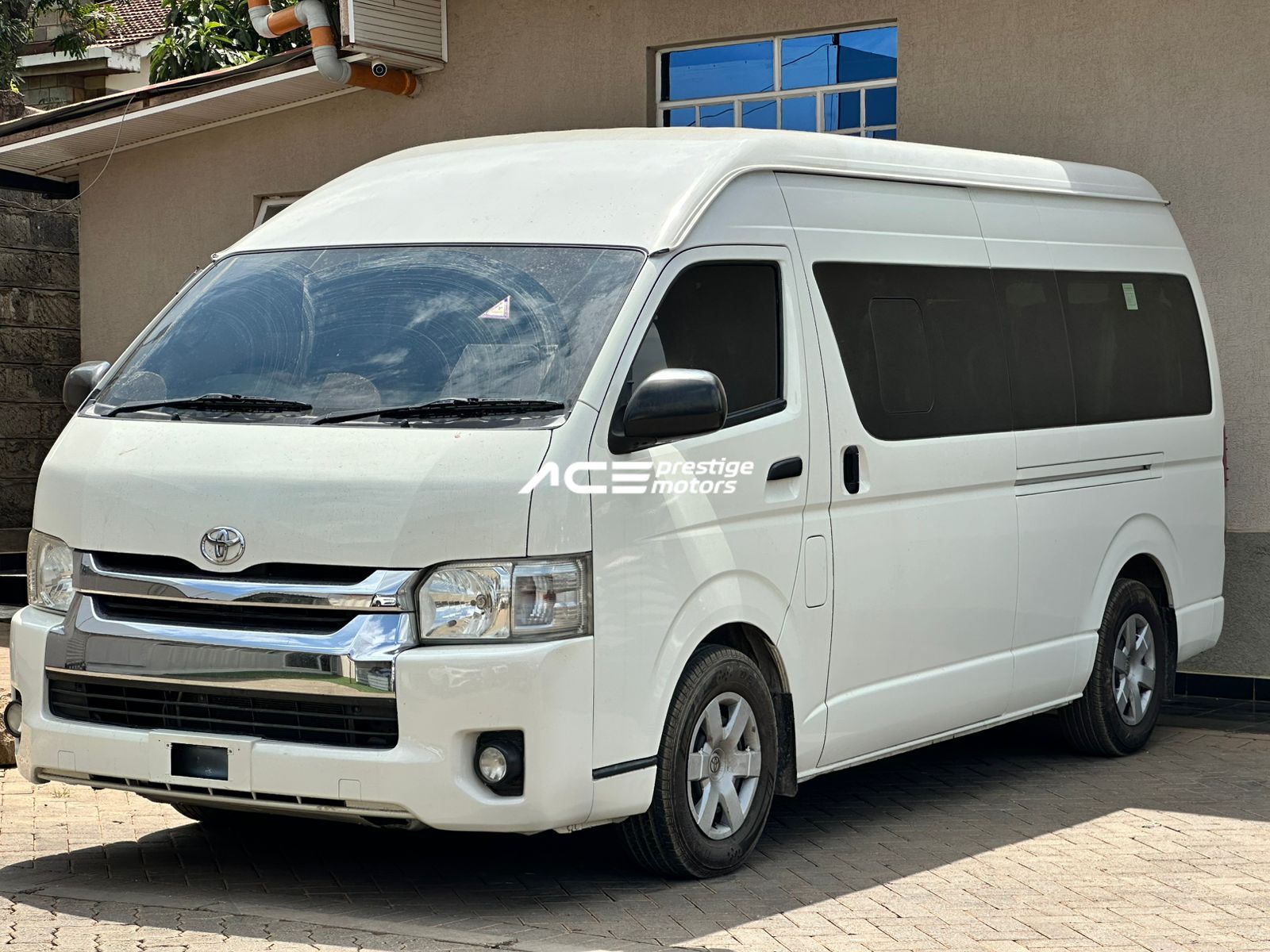 Image of Toyota Hiace Commuter YOM - 2018