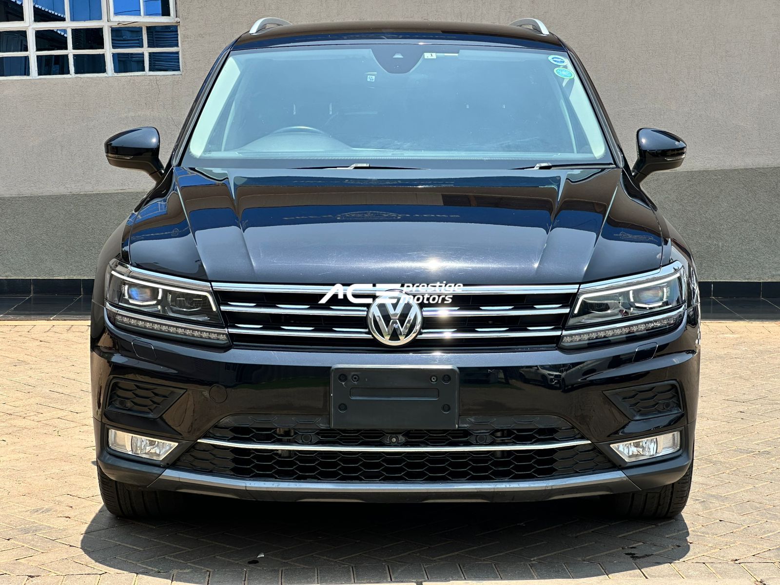 Image of Volkswagen Tiguan YOM - 2017