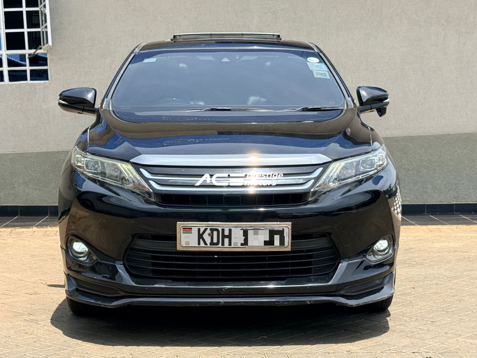 Image of Toyota Harrier YOM - 2015