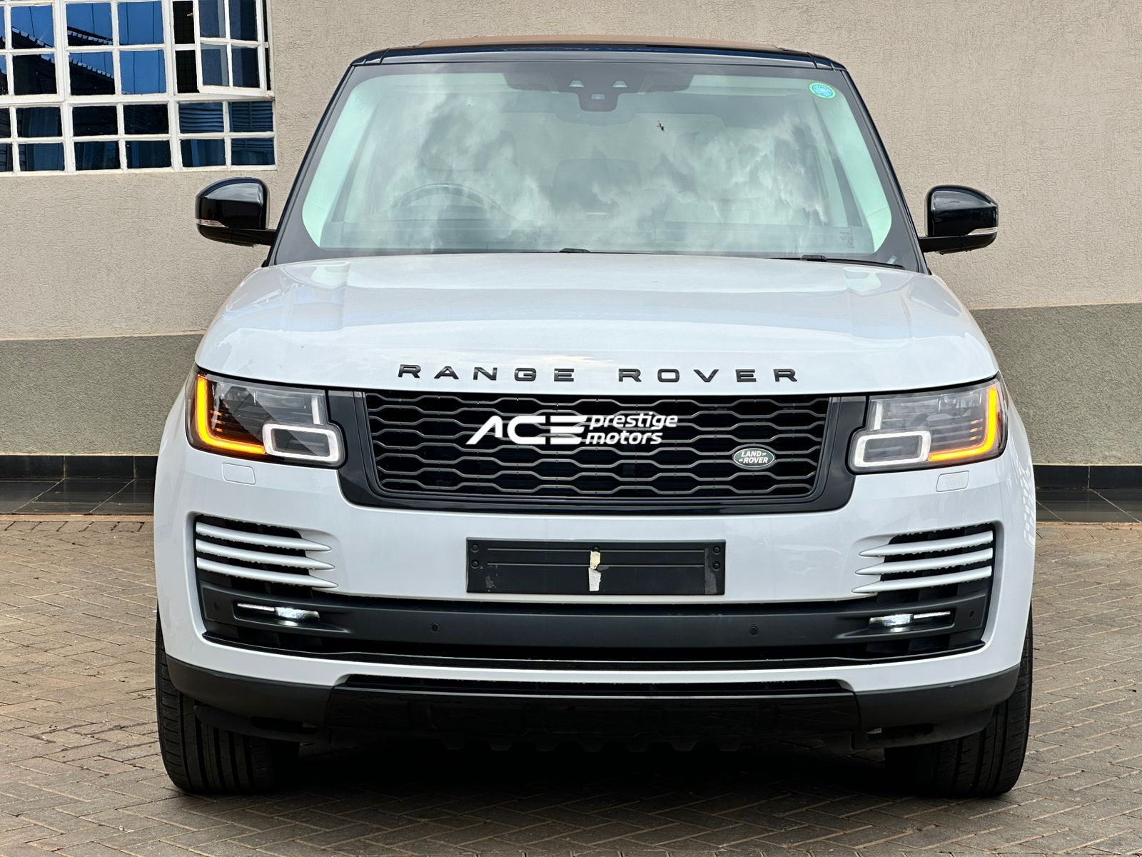Image of Range Rover Vogue YOM - 2018