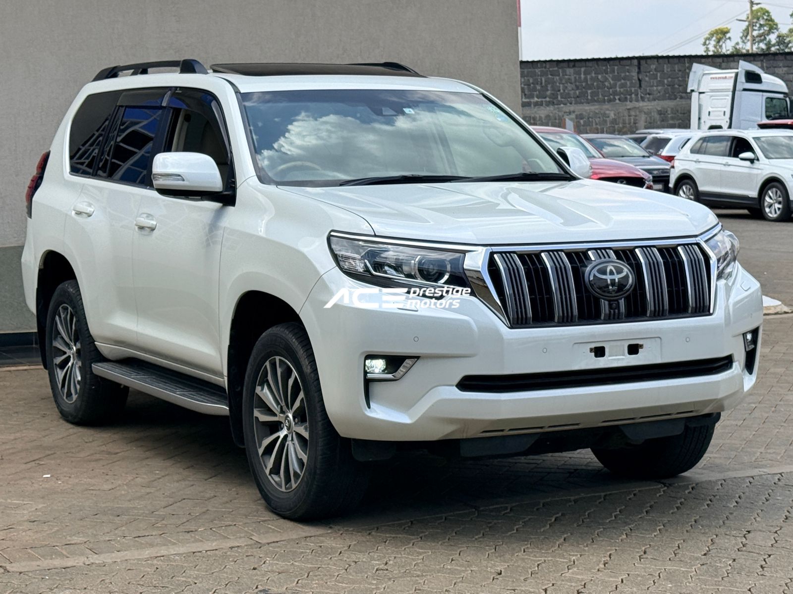 Image of Toyota Land Cruiser Prado TZG YOM - 2018