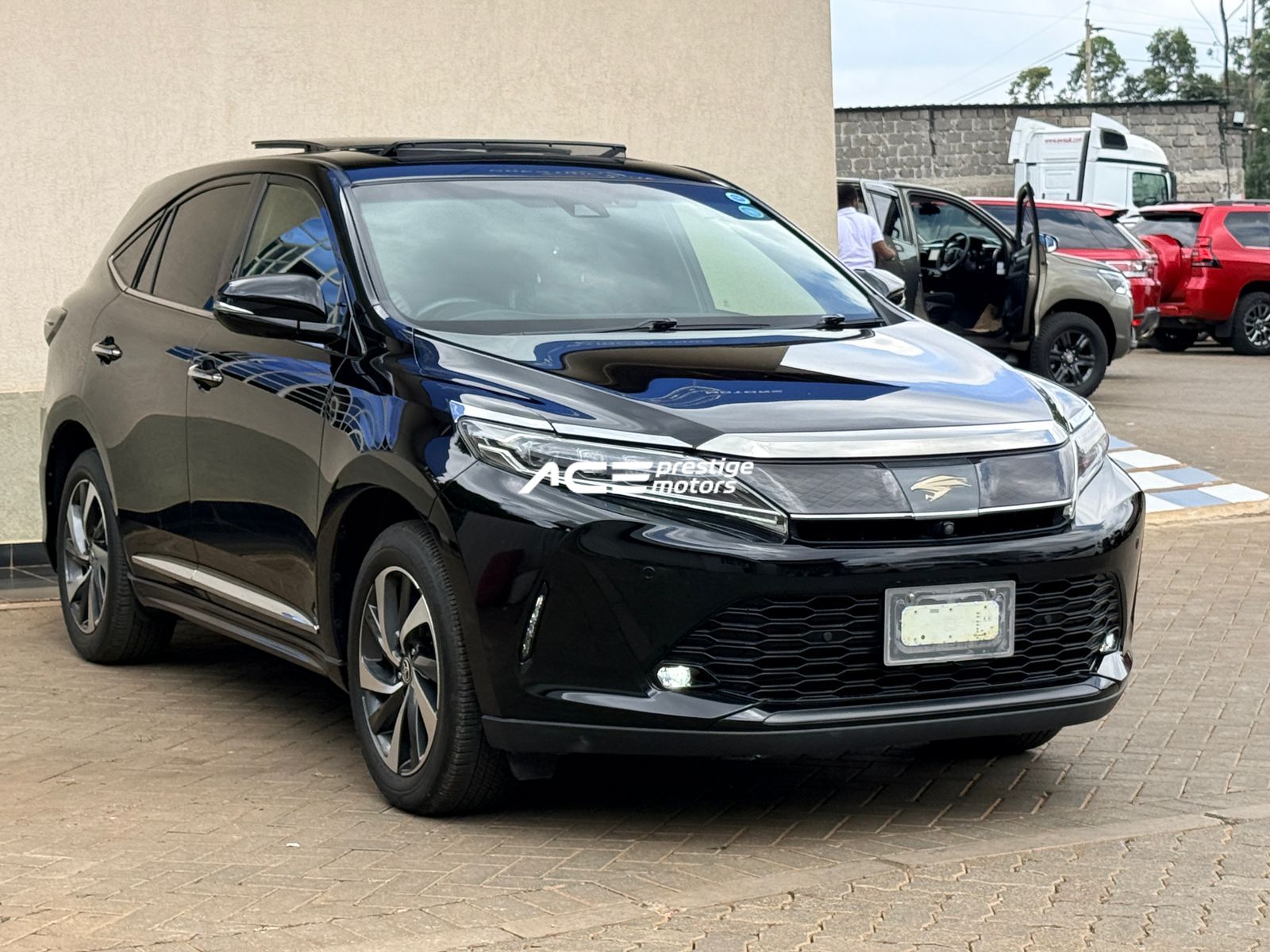 Image of Toyota Harrier Turbo YOM - 2019