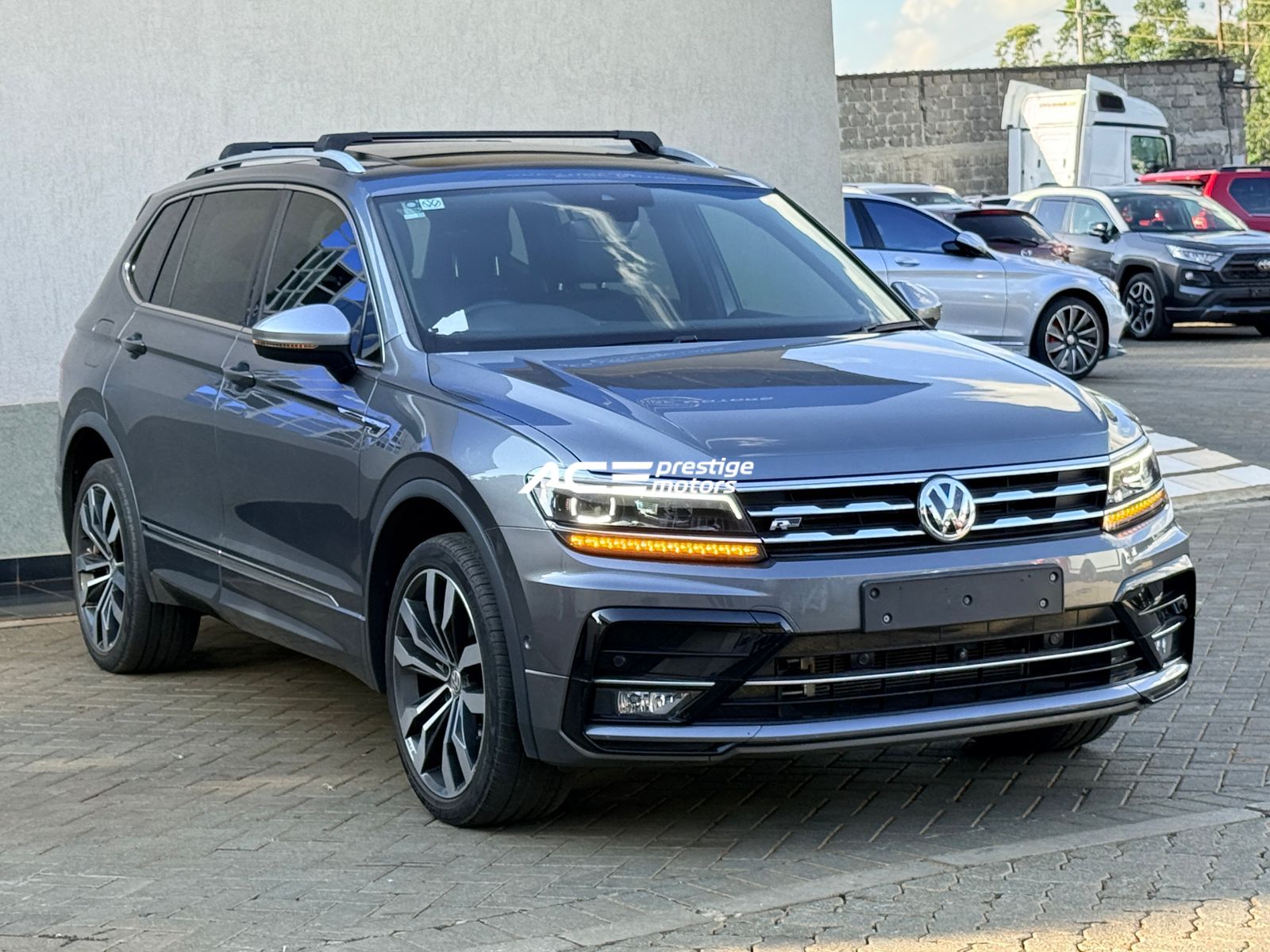 Image of Volkswagen Tiguan Allspace YOM - 2019