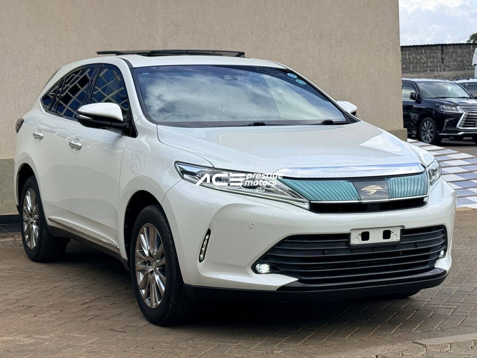 Image of Toyota Harrier YOM - 2018
