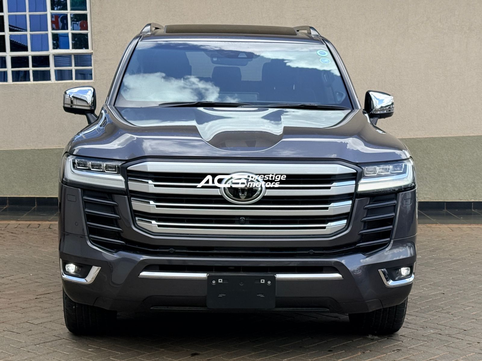 Image of  Toyota Land Cruiser LC300 ZX YOM - 2022