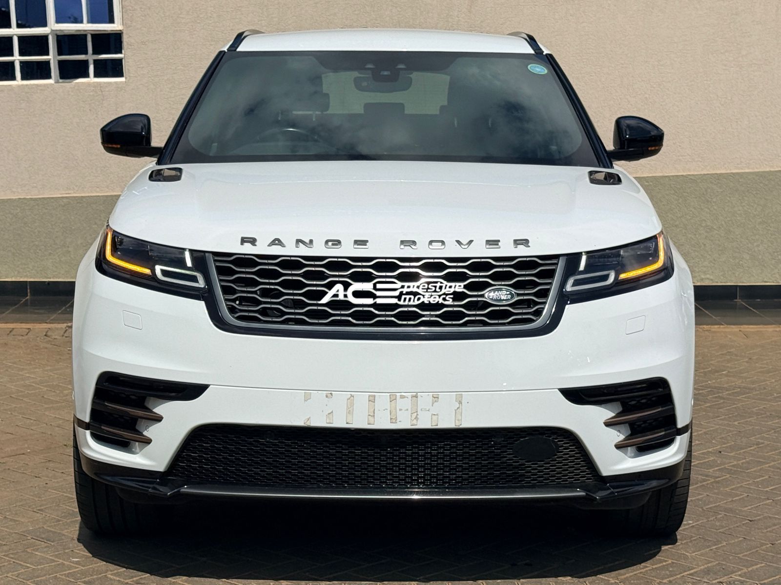 Image of Range Rover Velar D240 YOM - 2018