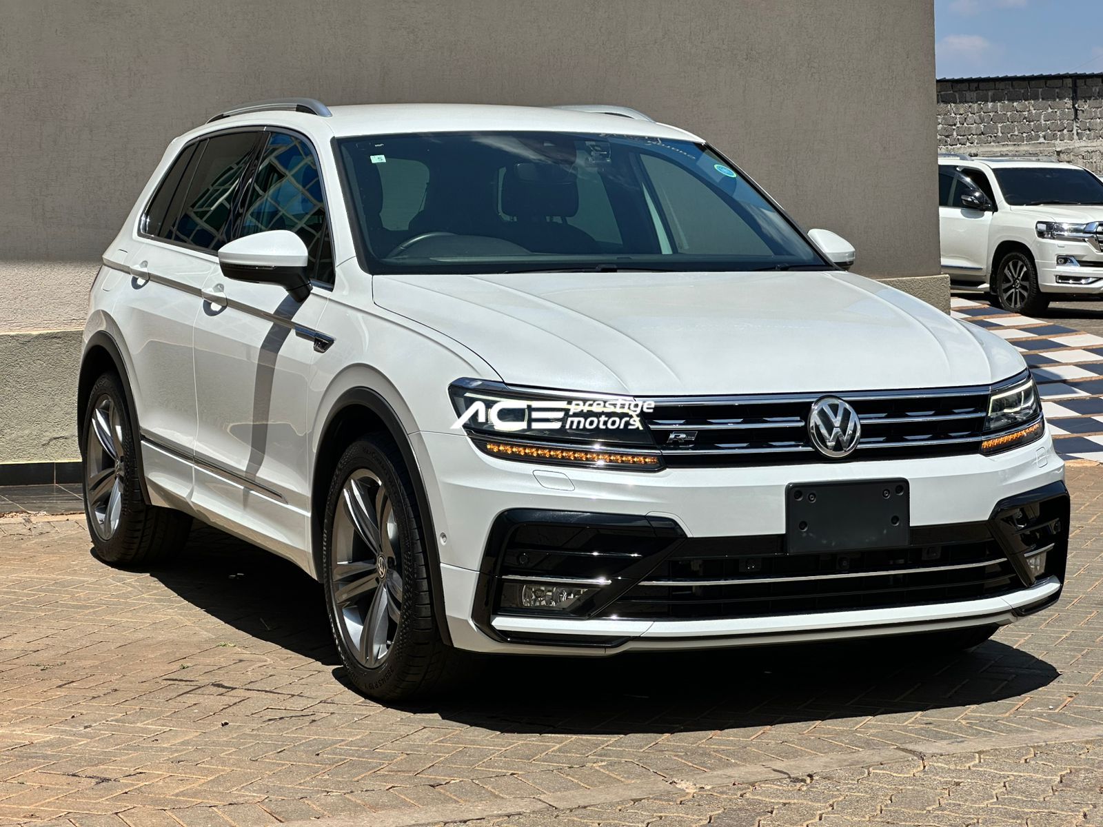 Image of Volkswagen Tiguan R Line YOM - 2018