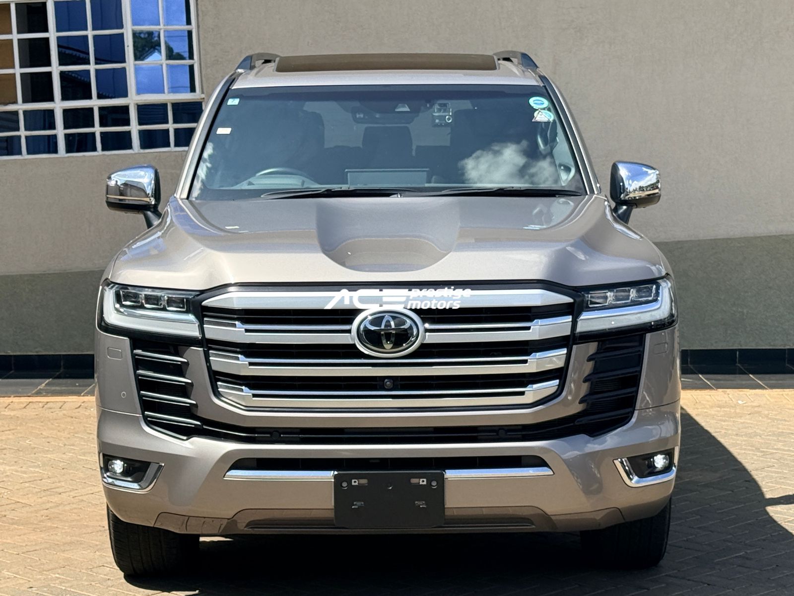 Image of Toyota Land Cruiser LC300 ZX YOM - 2022