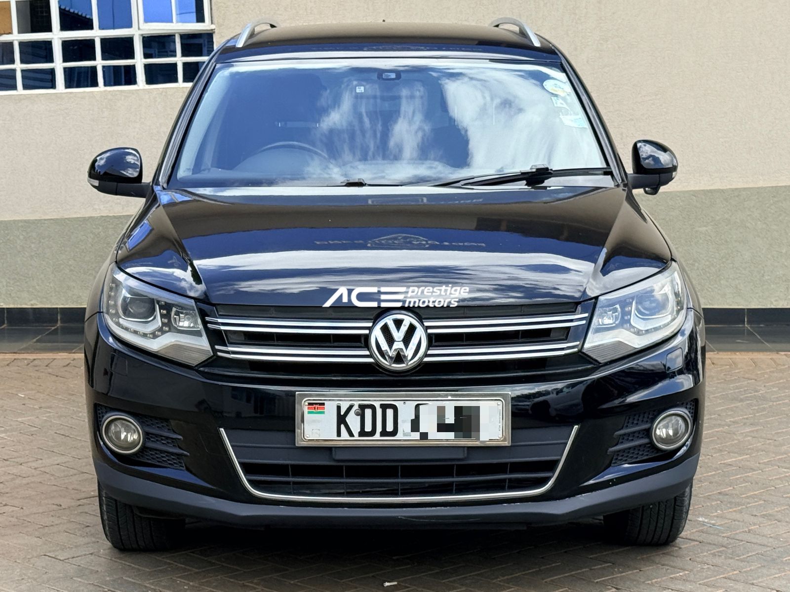 Image of Volkswagen Tiguan YOM - 2014