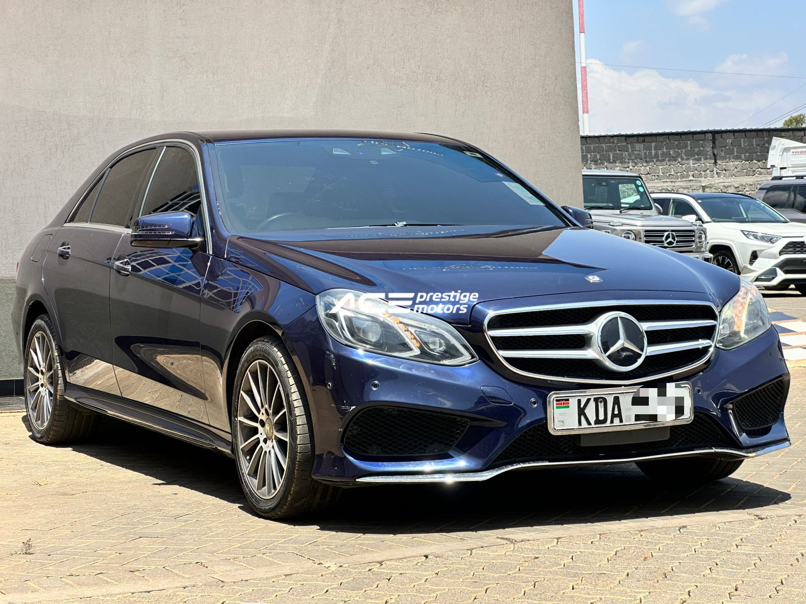 Image of Mercedes‑Benz E250 AMG Line YOM - 2013