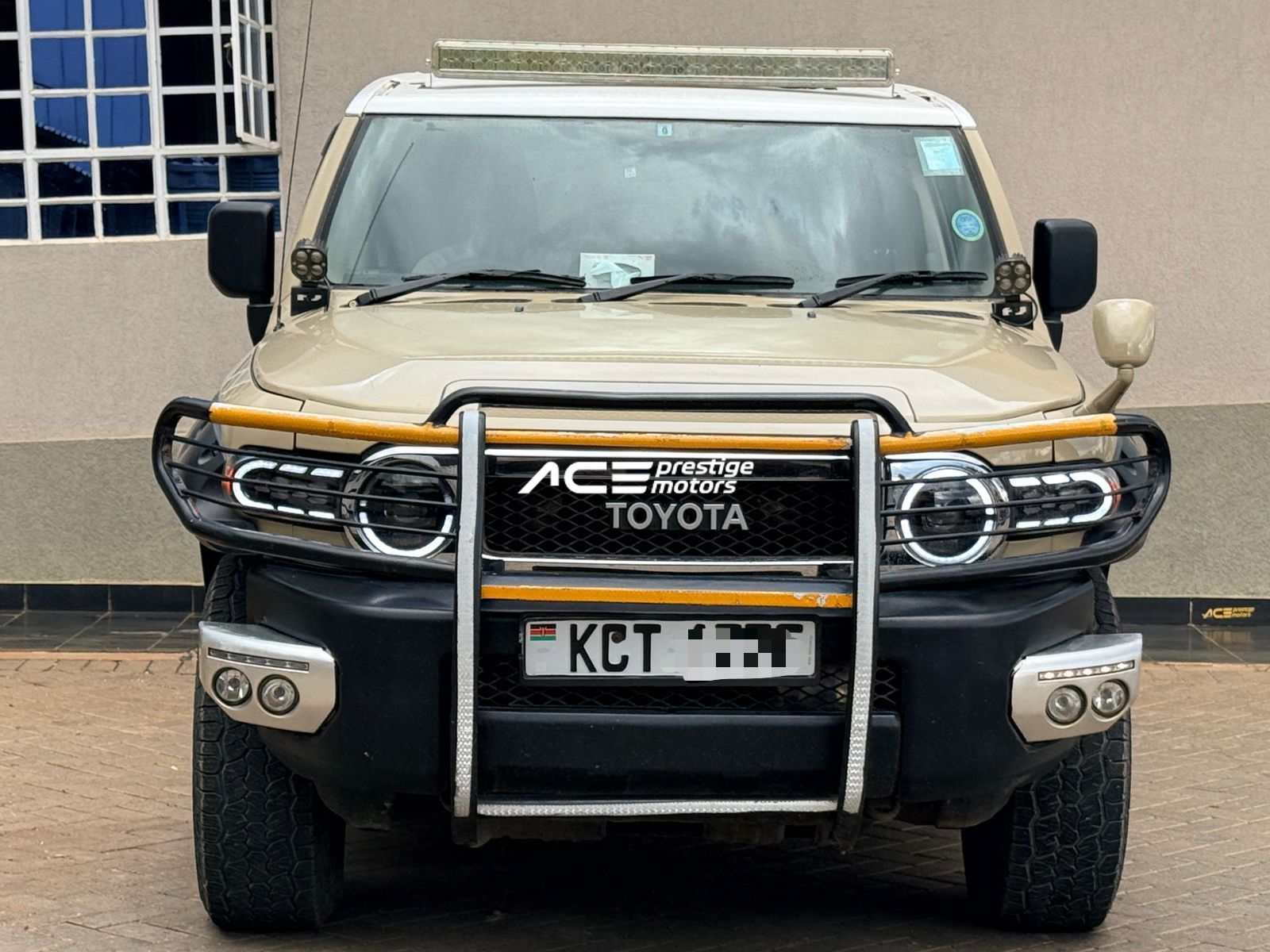Image of Toyota FJ Cruiser YOM - 2012