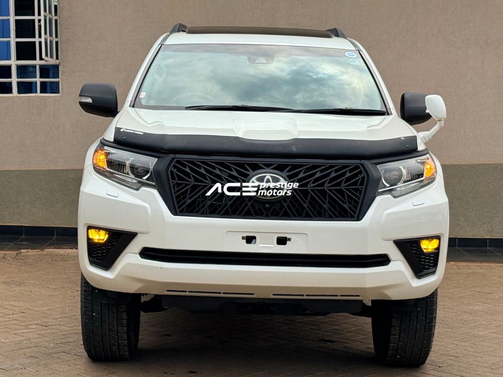 Image of Toyota Land Cruiser Prado TX YOM - 2019