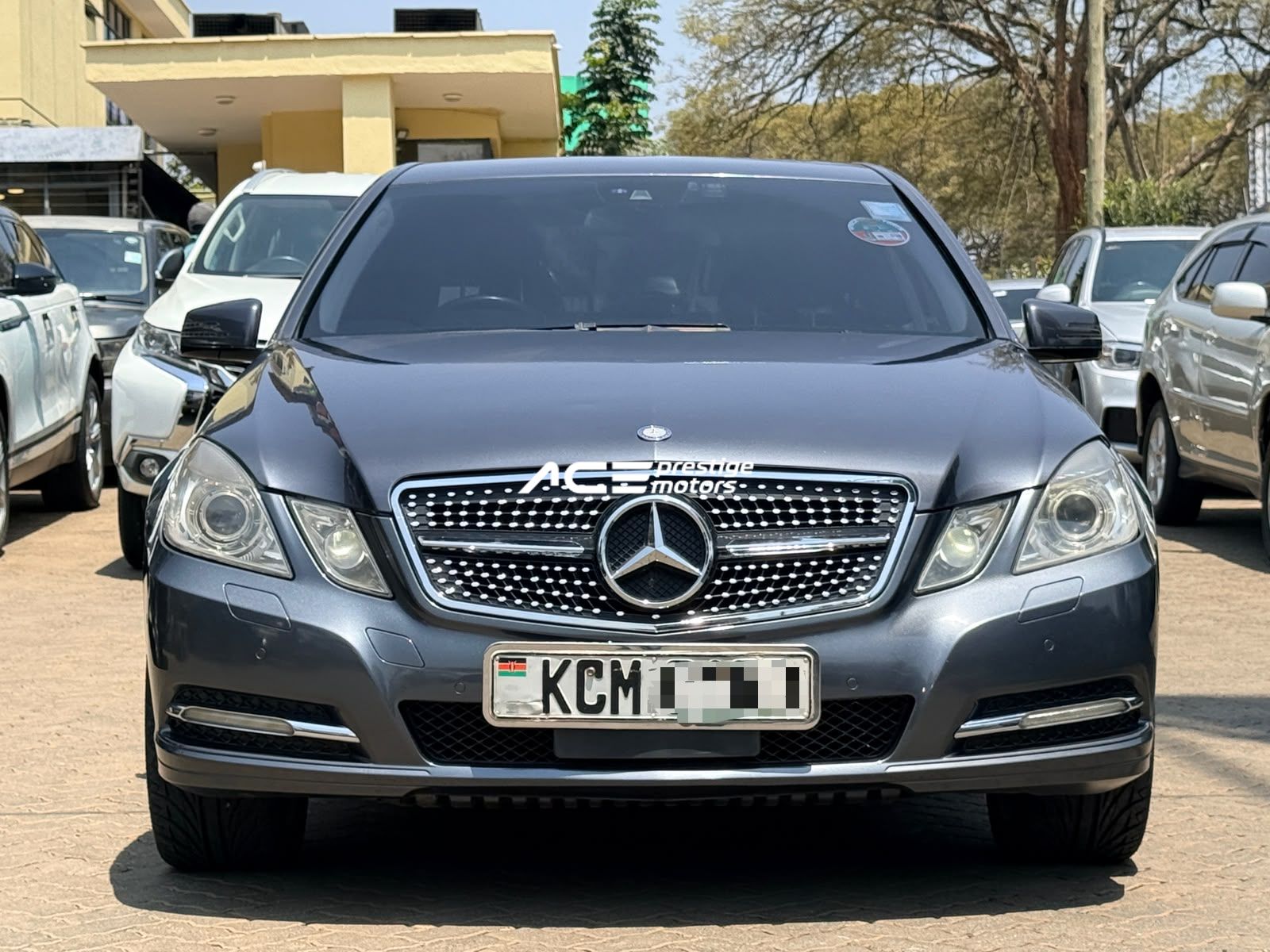 Image of Mercedes E300 YOM - 2009