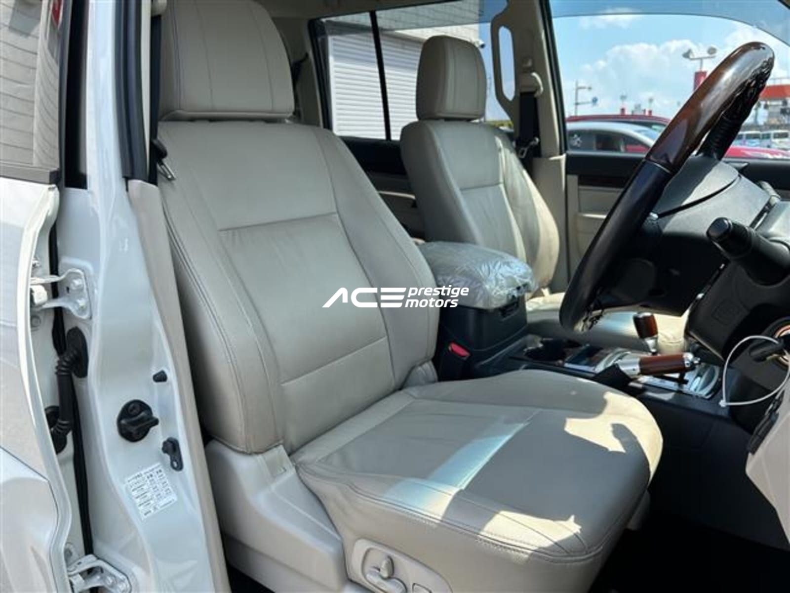 Image of Mitsubishi Pajero YOM - 2019