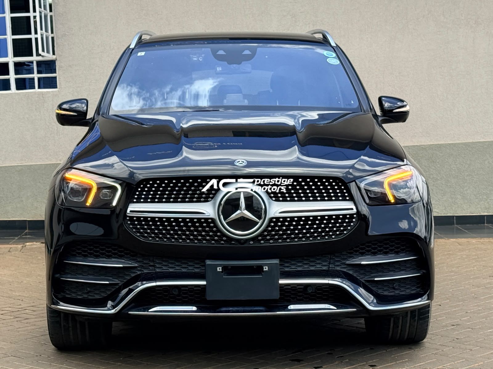 Image of Mercedes Benz GLE 300d YOM - 2019