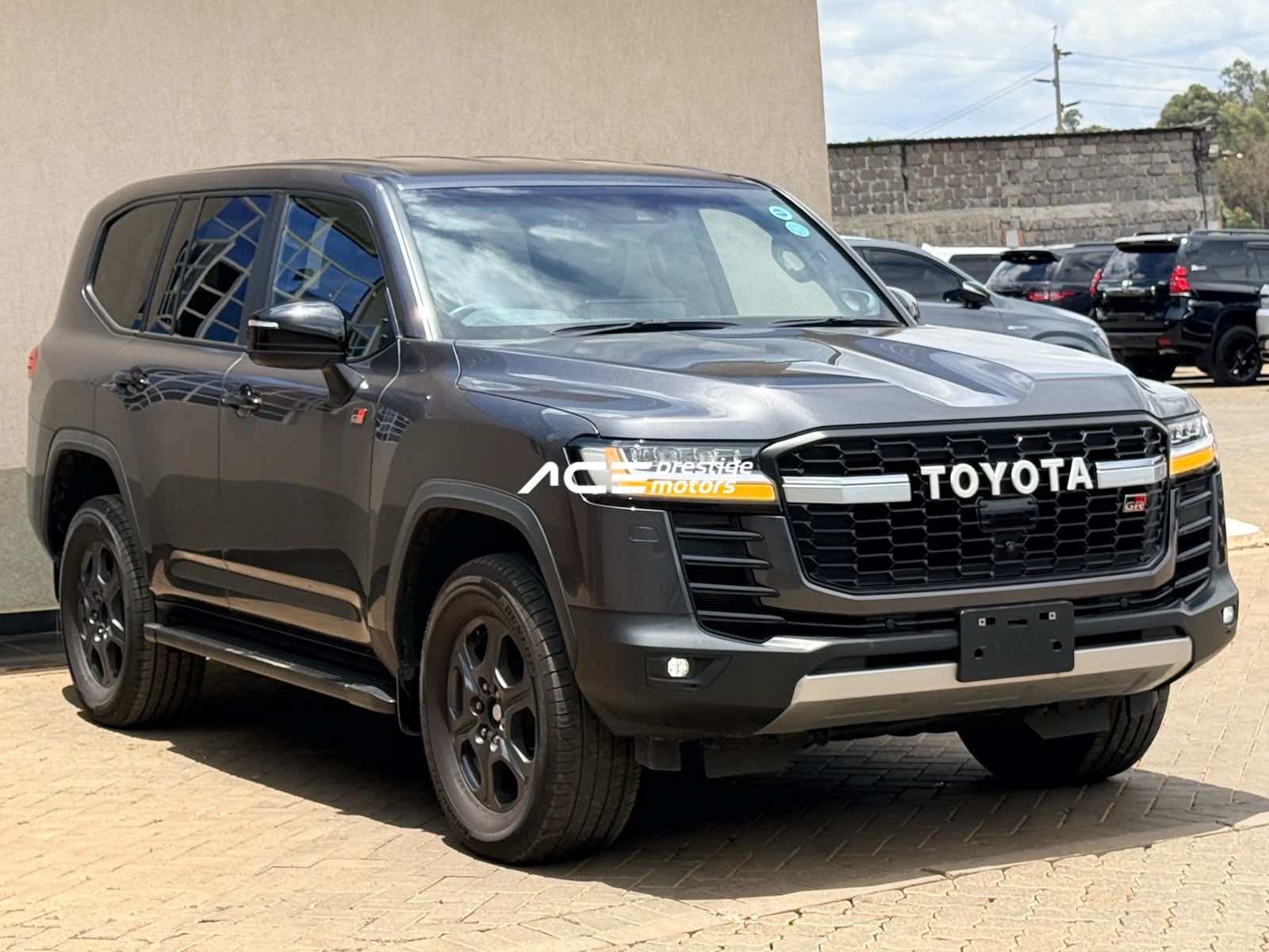 Toyota Land Cruiser LC300 GR Sport 