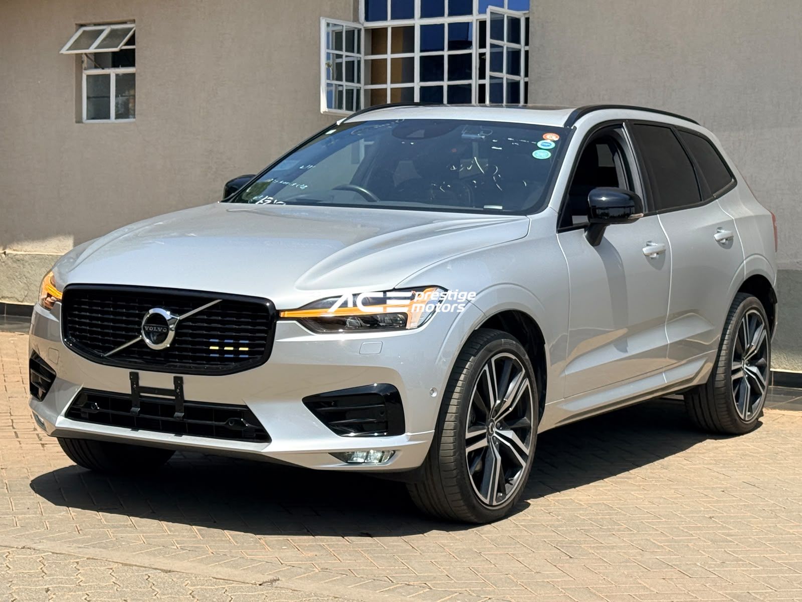 Image of Volvo XC60 B6 YOM - 2020