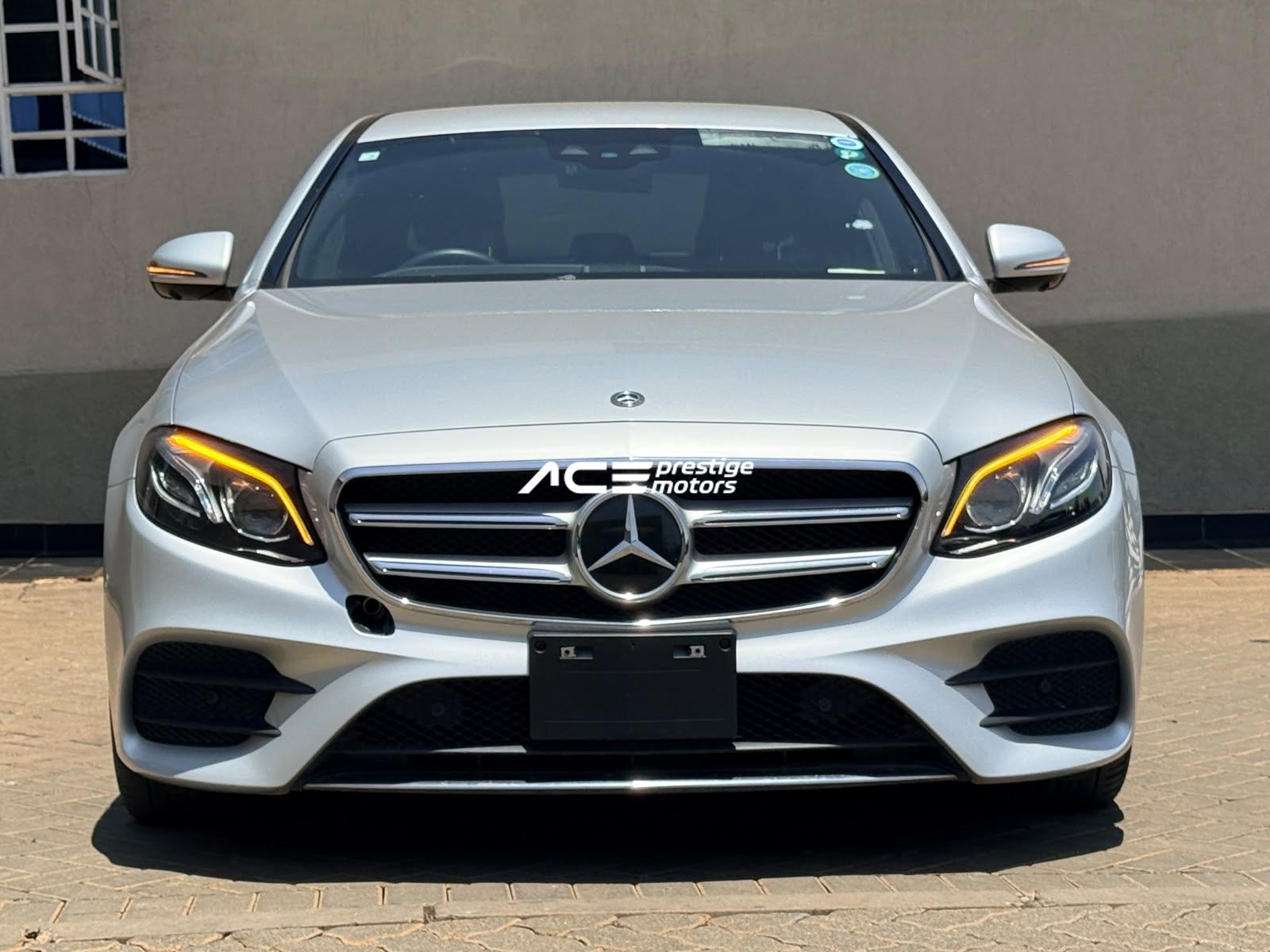 Image of Mercedes-Benz E200 YOM - 2019