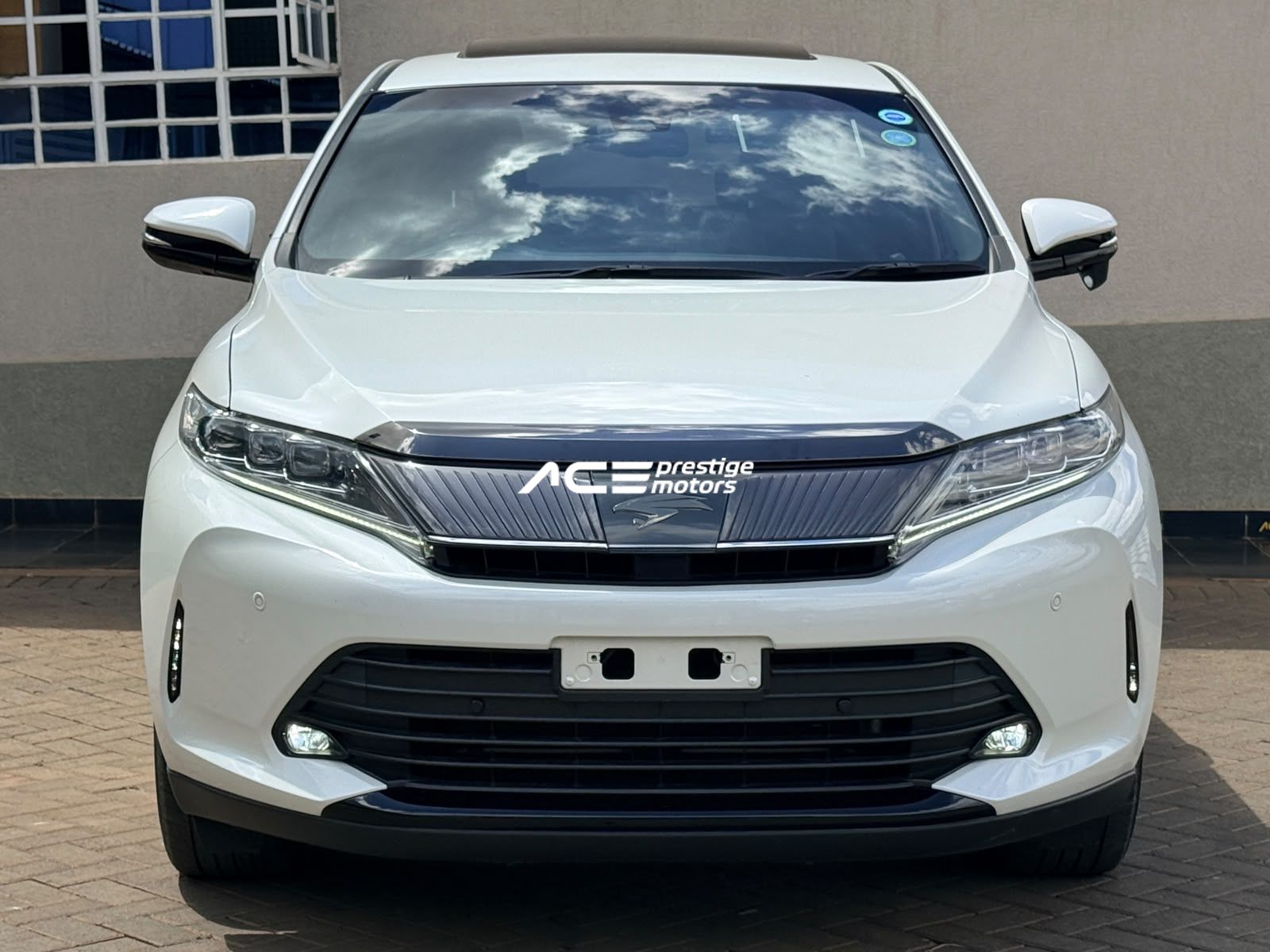 Image of Toyota Harrier YOM - 2020