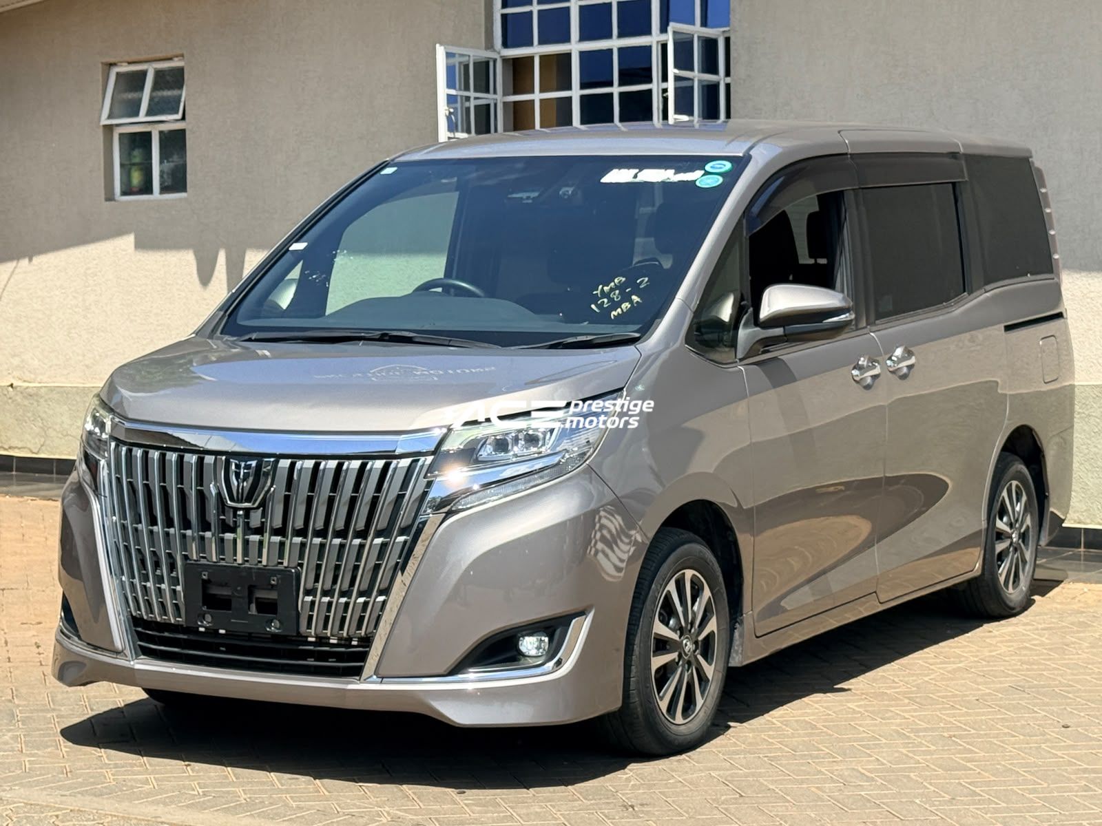 Image of Toyota Esquire YOM - 2018