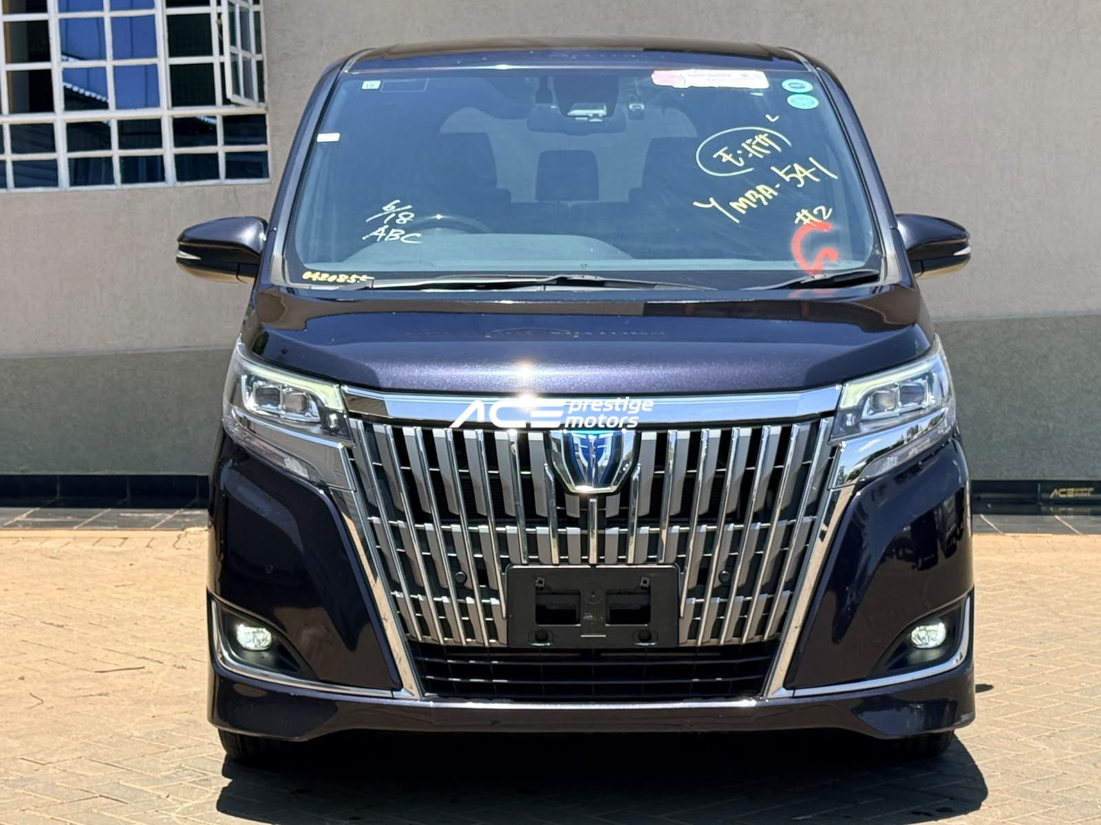 Image of Toyota Esquire Hybrid YOM - 2019